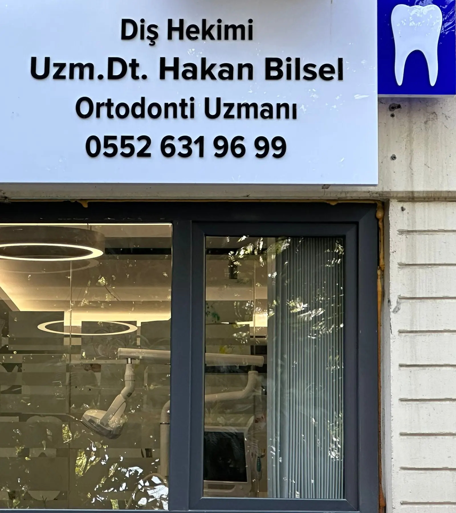 Dr Hakan Bilsel