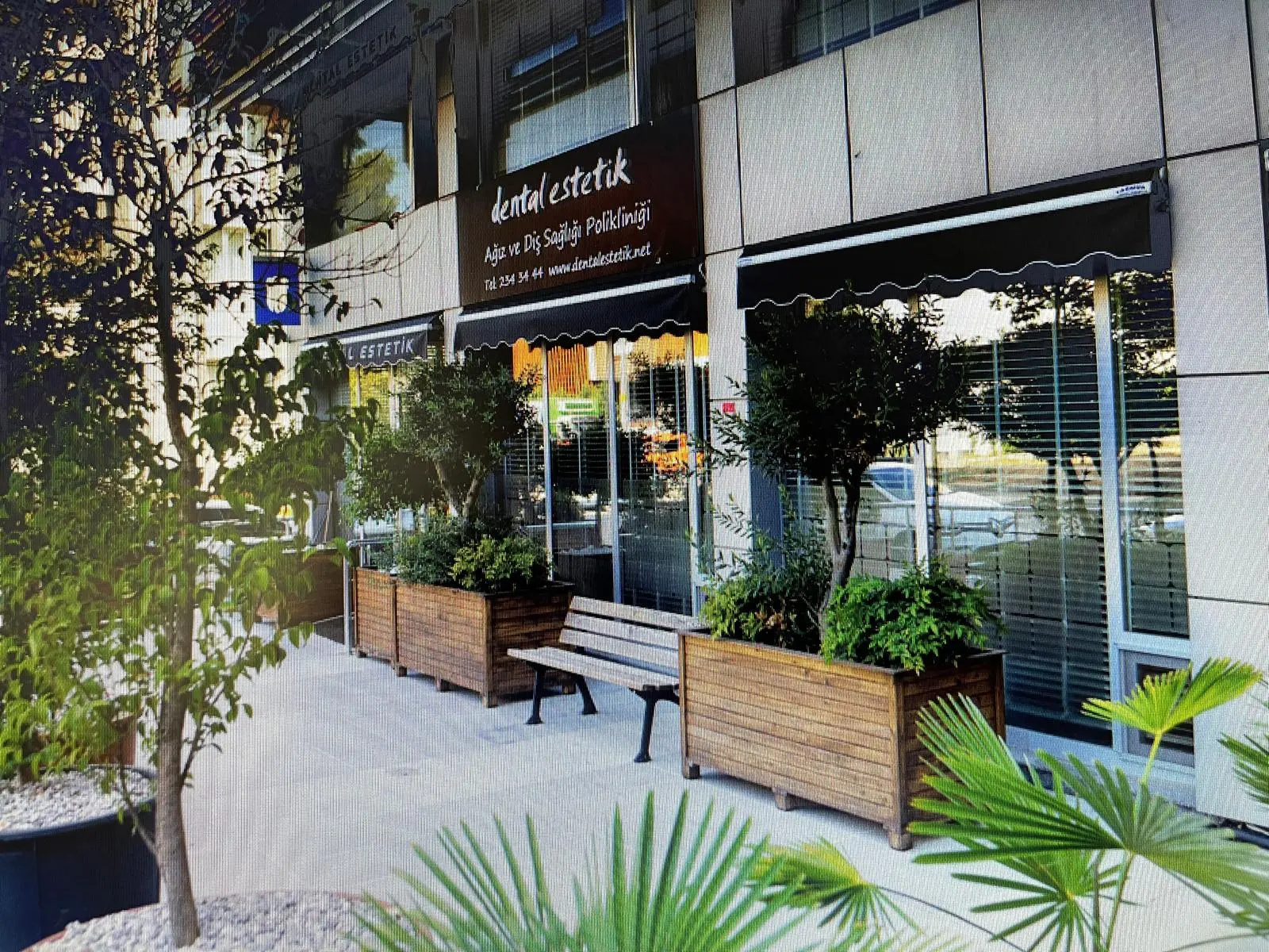 Cosmetic Dental