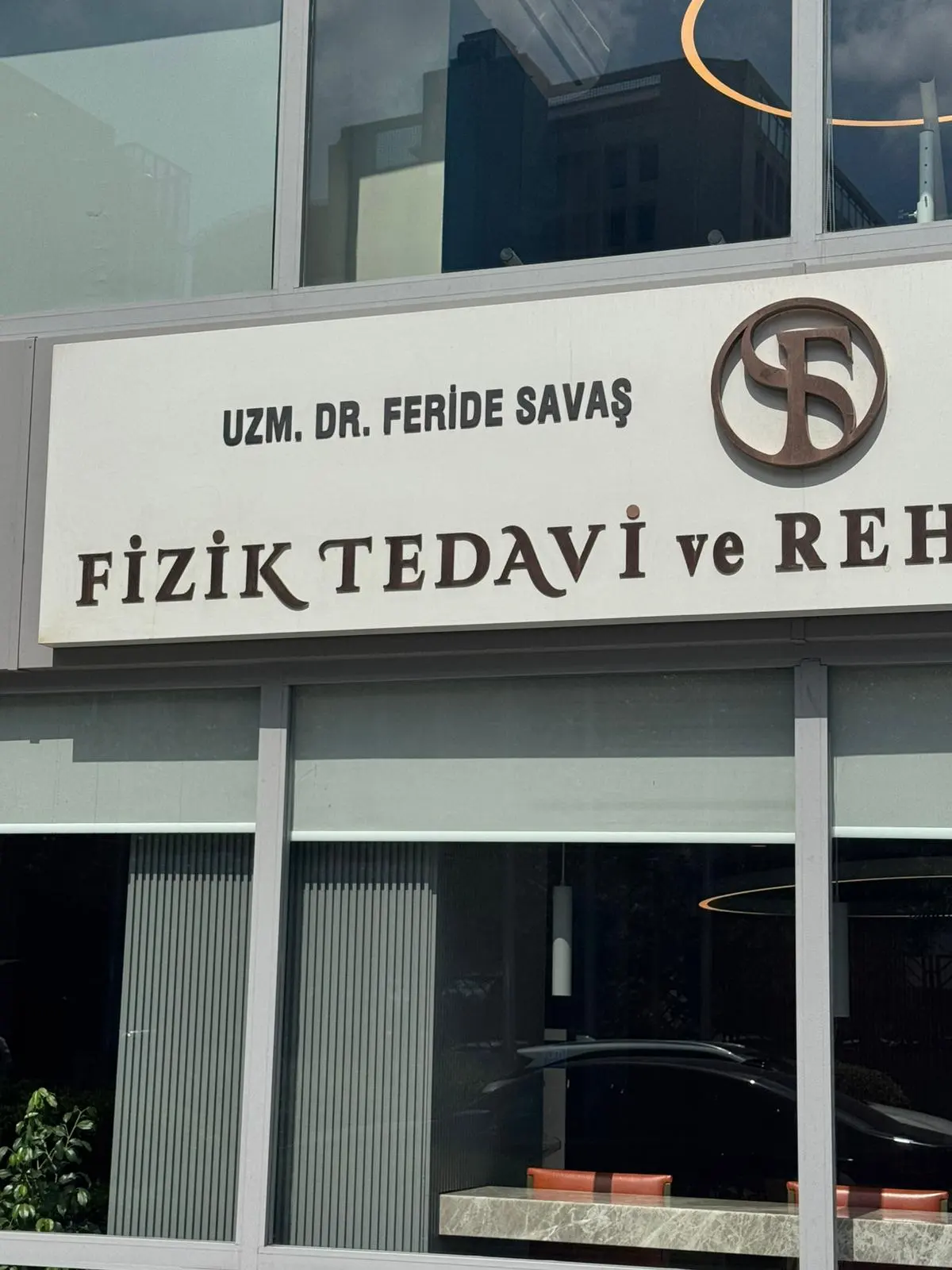Dr. Feride Savaş