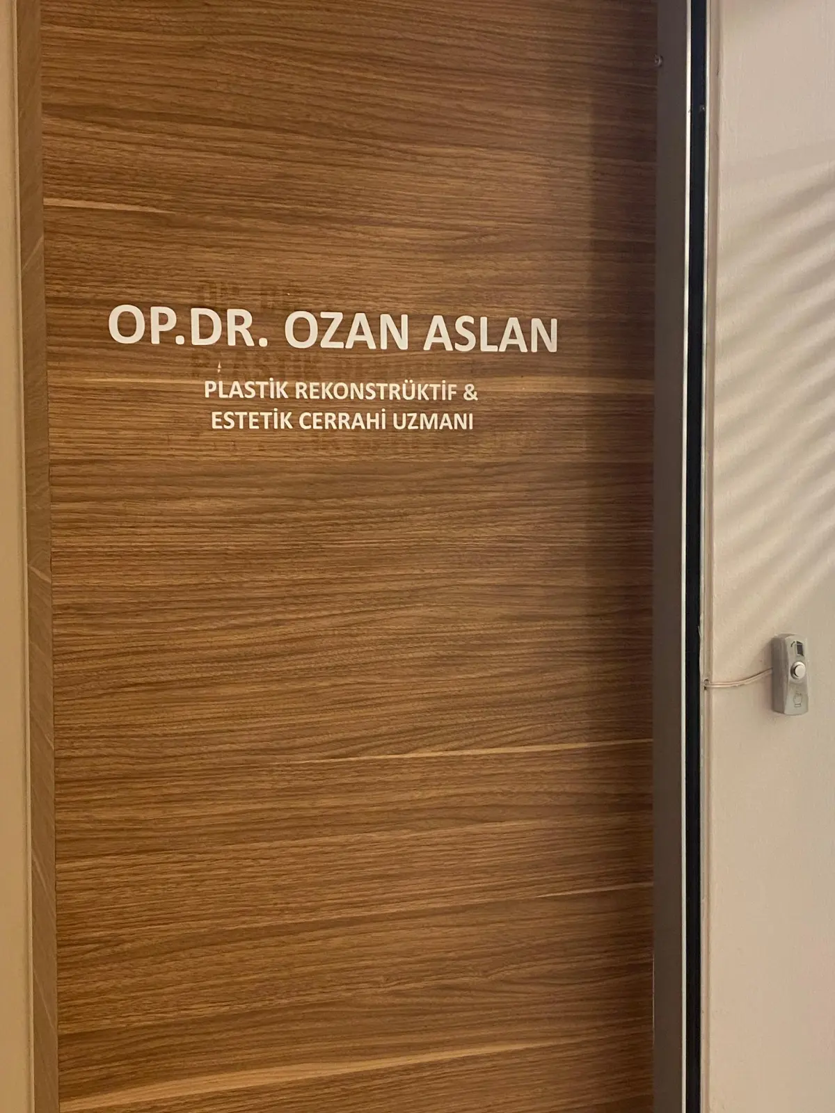 Dr Ozan Aslan