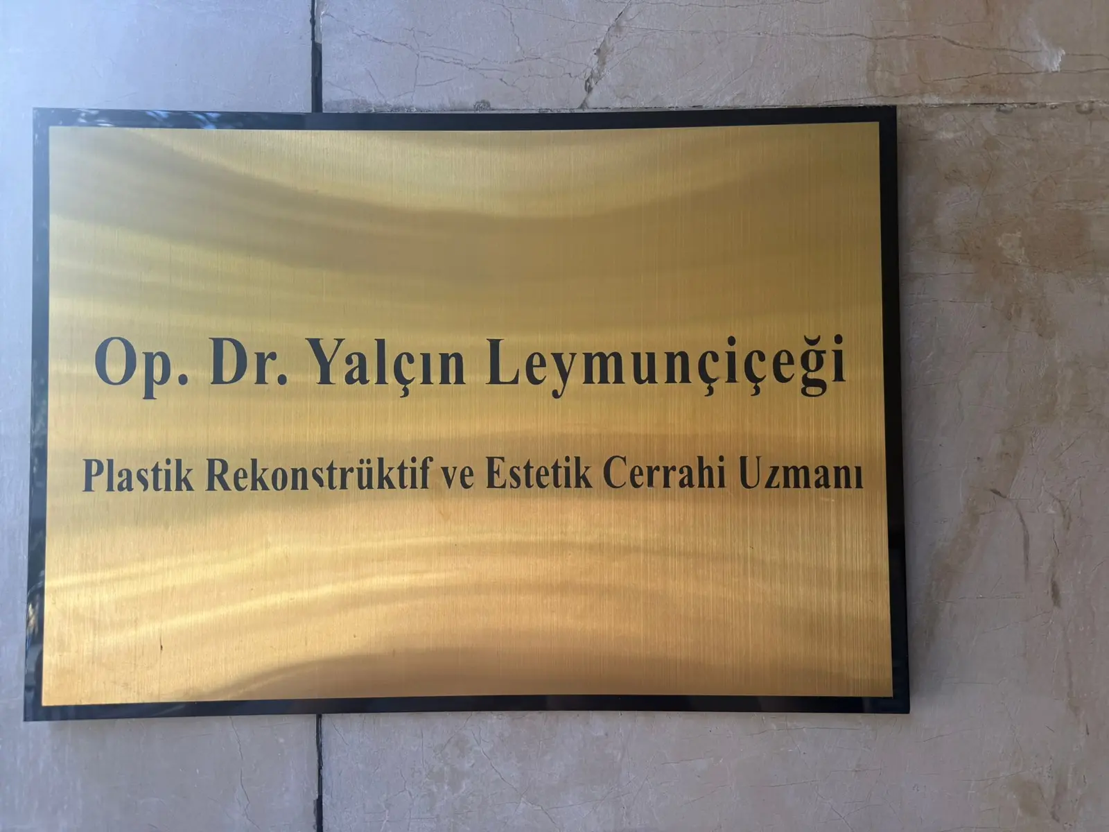 Dr. Yalçın Leymunçiçeği