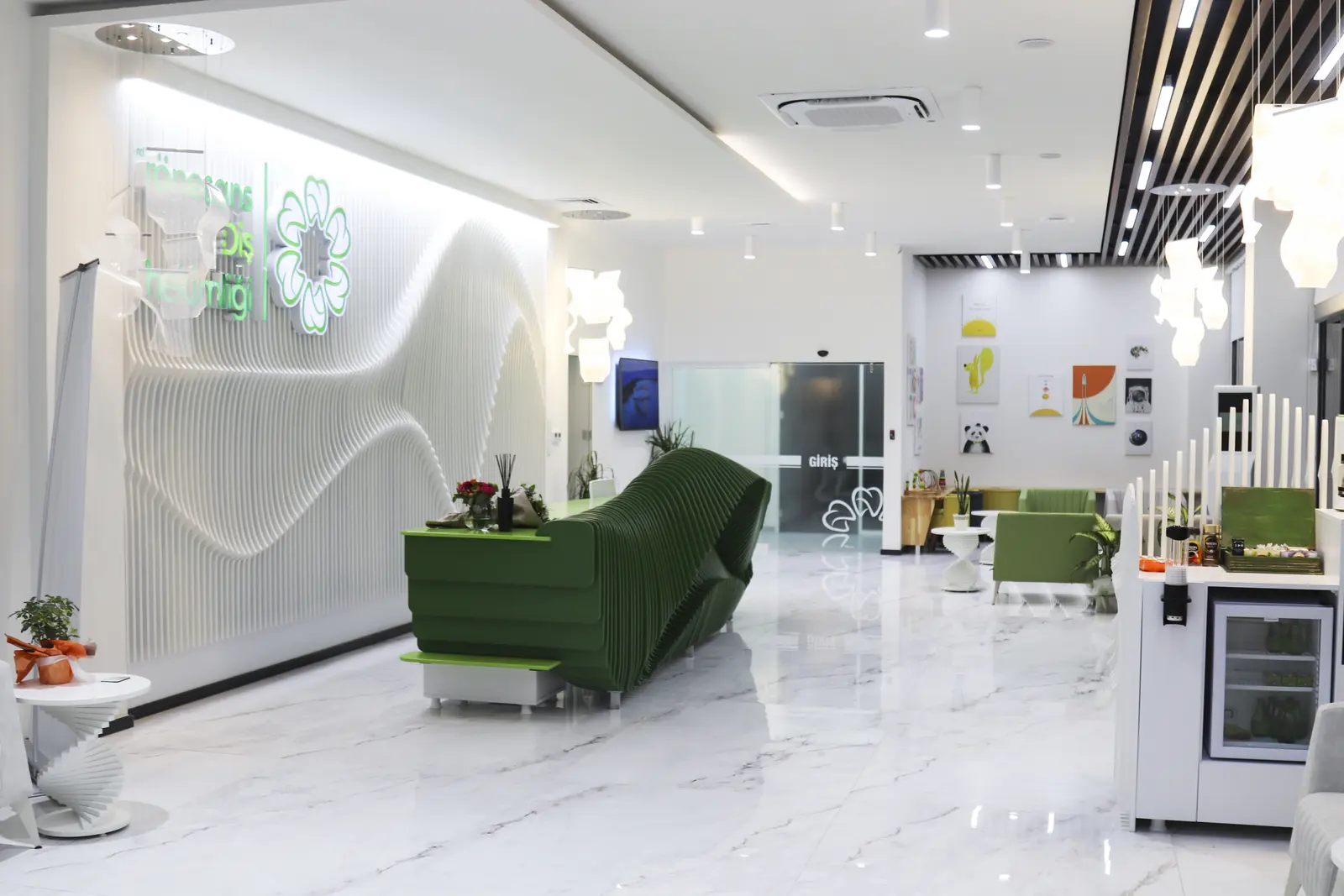 RD Rönesans Dental Clinic