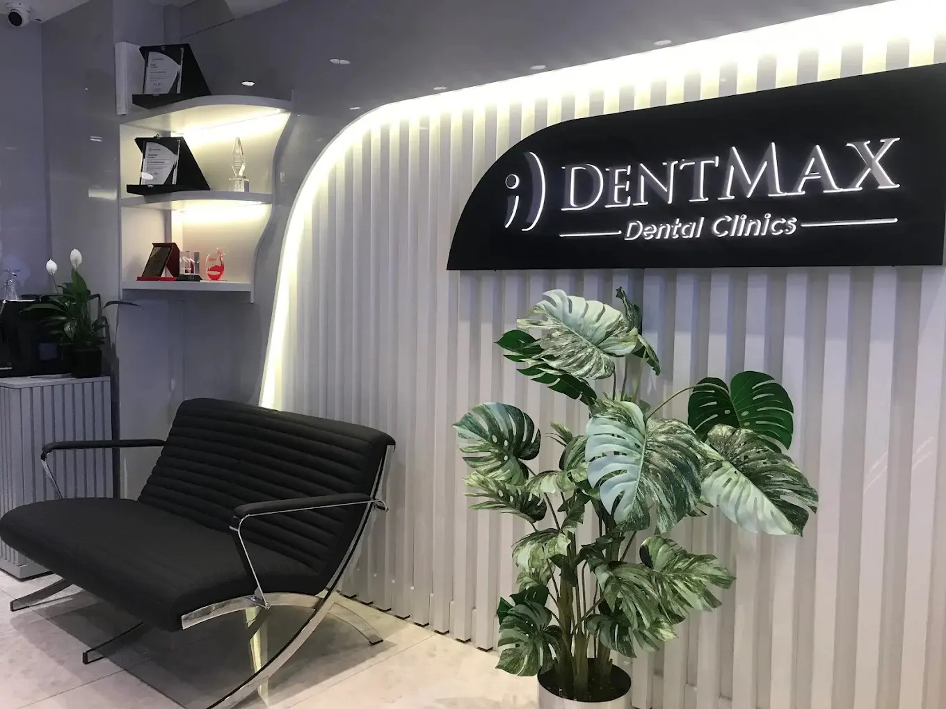 Dentmax Zahnklinik