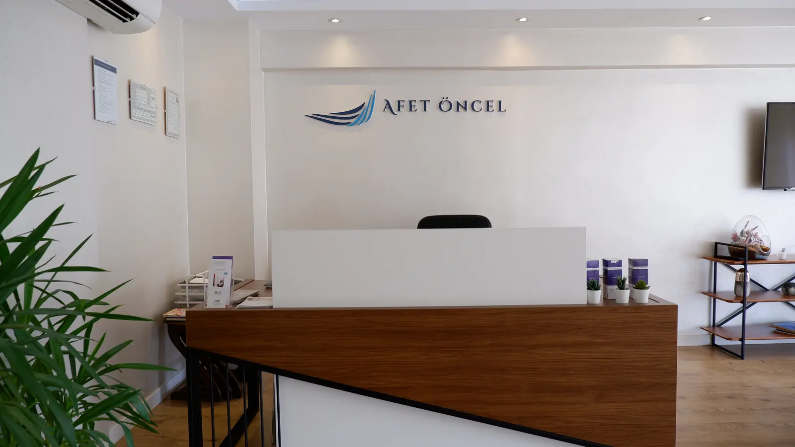 Dr. Afet Öncel Bozkurt