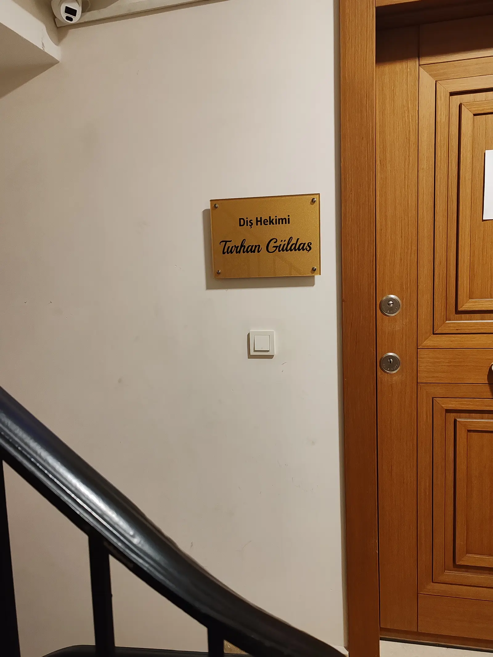 Dr. Turhan Güldaş