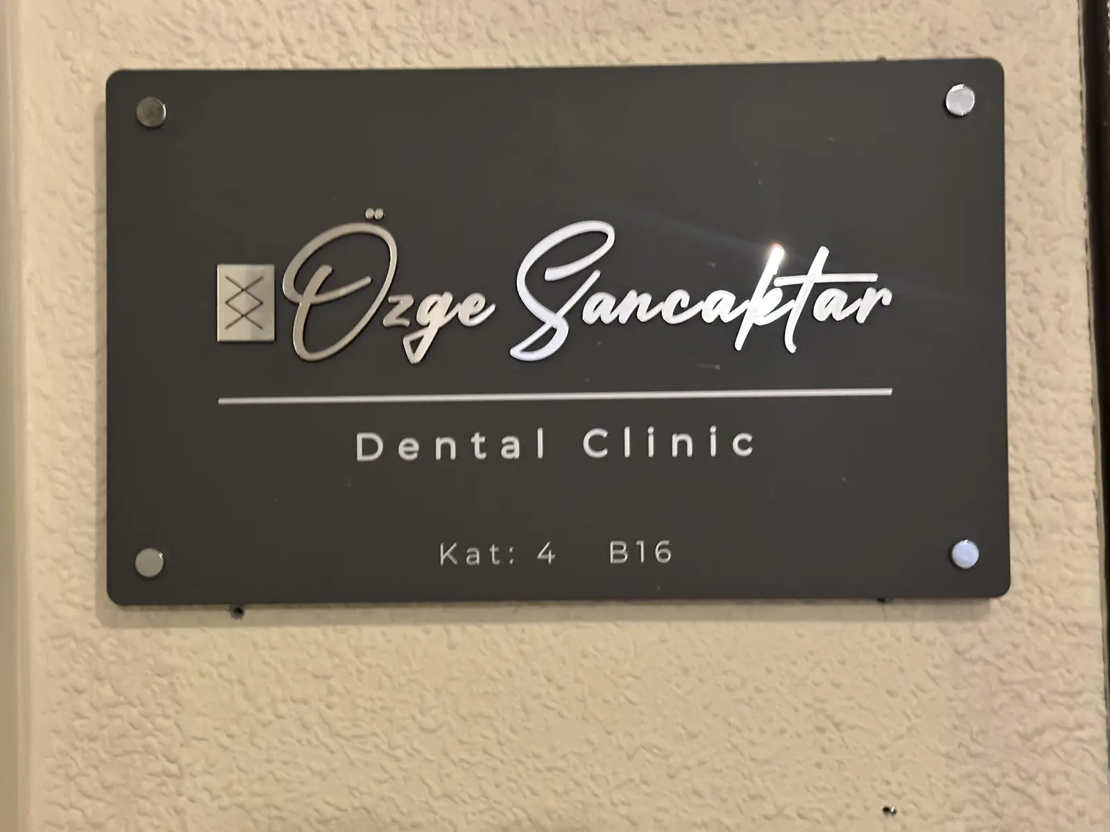 Dr Özge Sancaktar