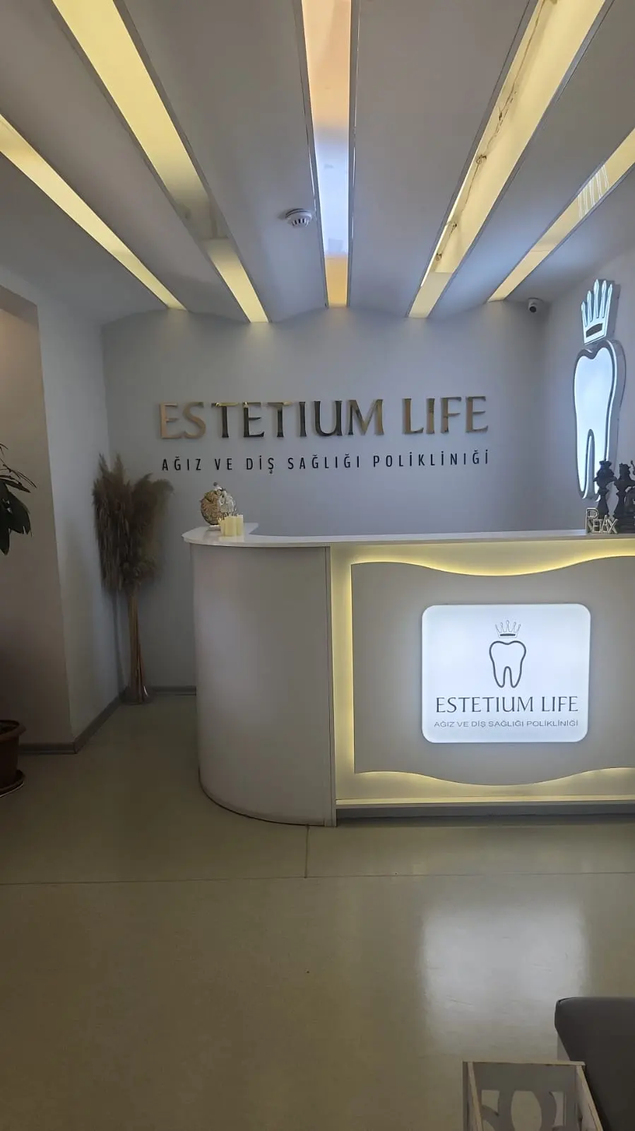 Estetium Life Zahnklinik