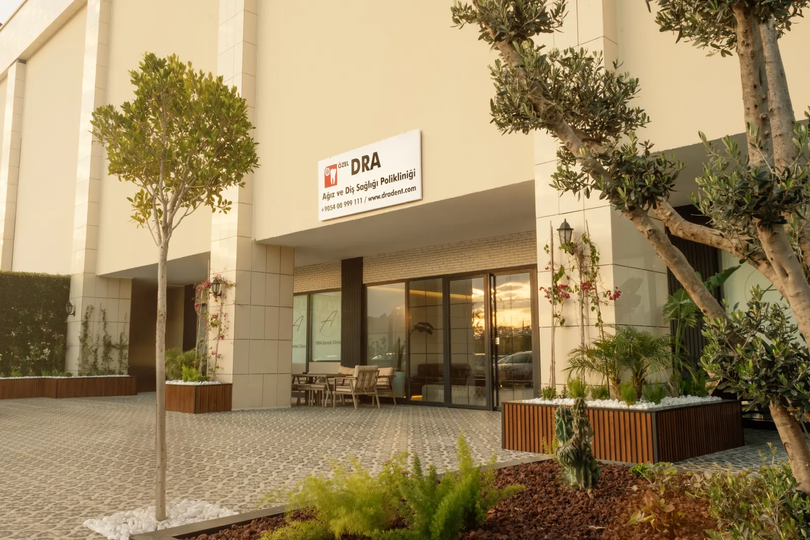DRA Dental Clinic