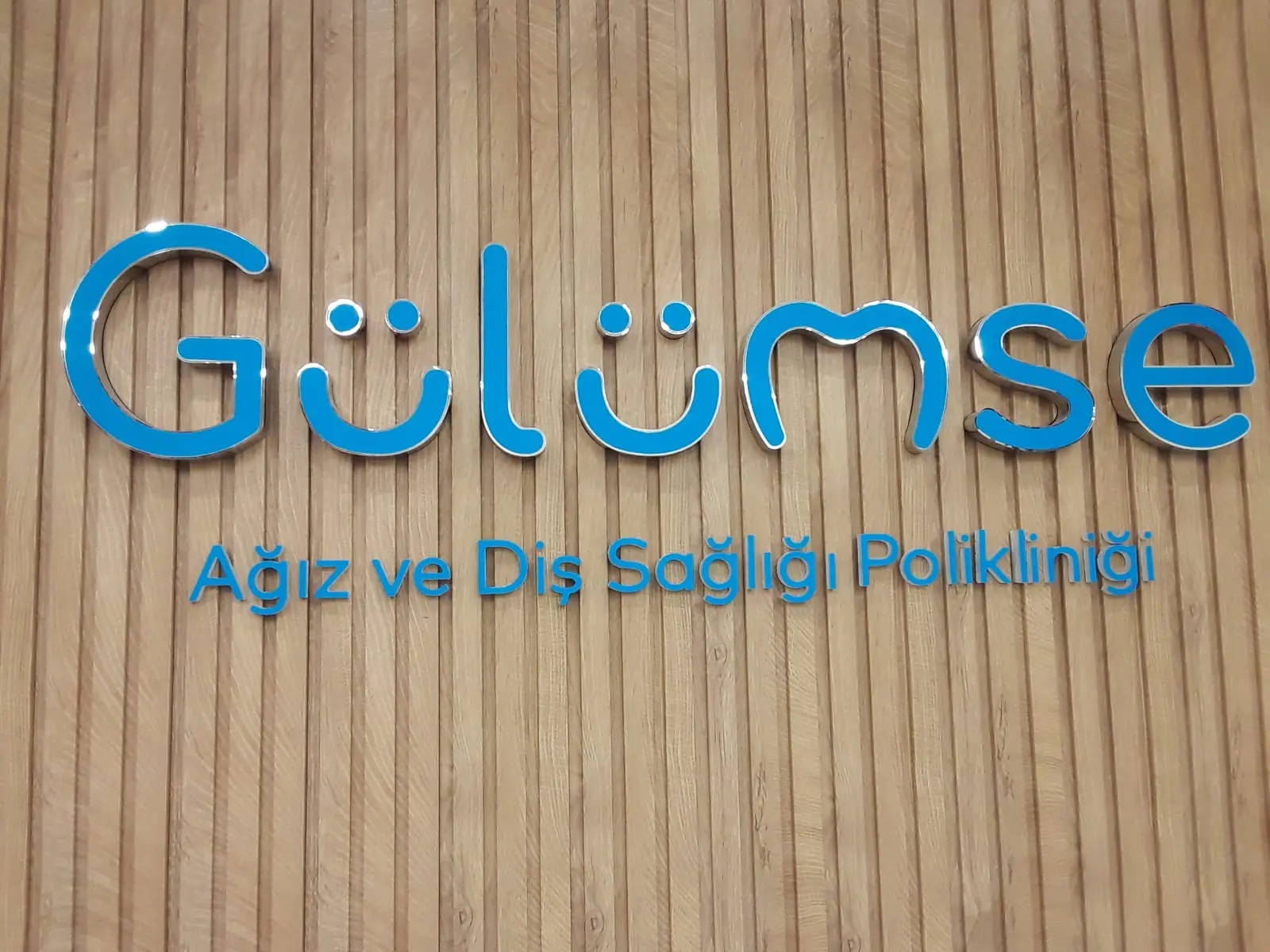 Logo von Gülümse Zahnklinik