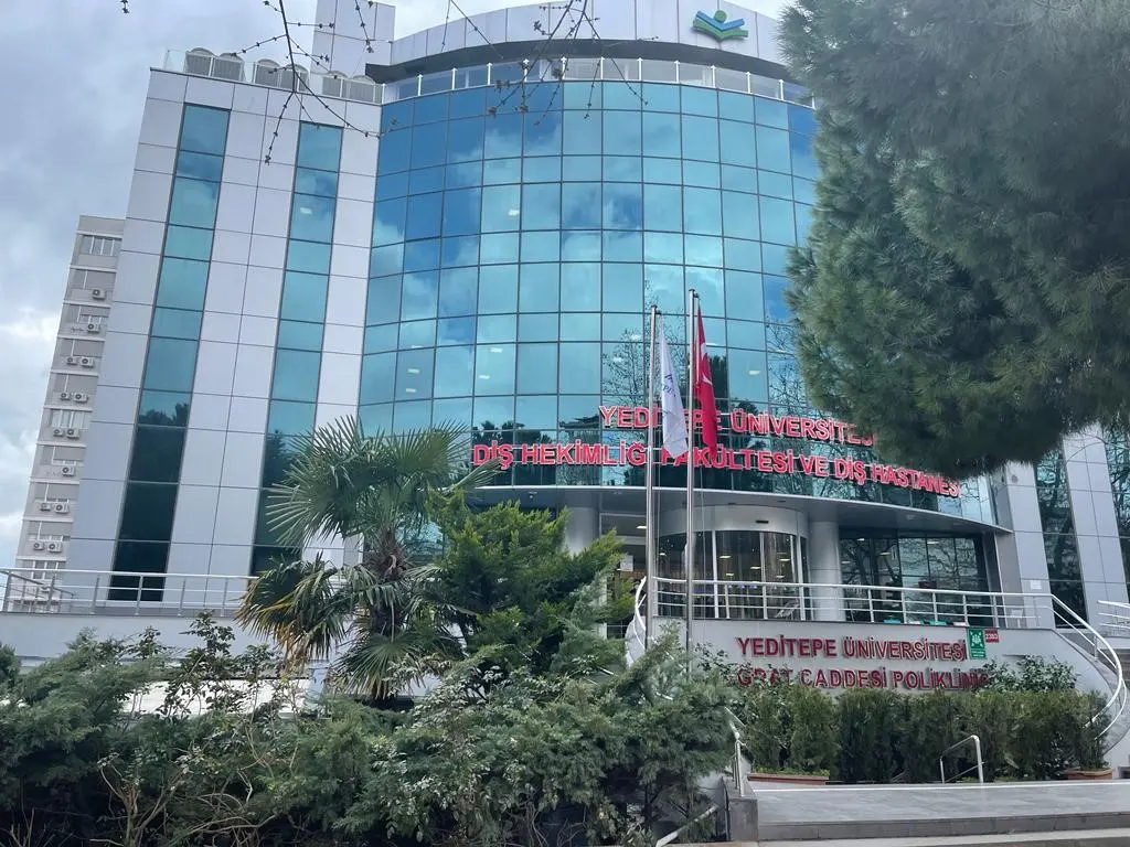 Clinic-provided photograph of Istanbul Yeditepe University Dental Hospital