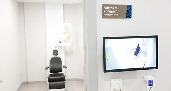 Von der Klinik bereitgestelltes Foto von Universitätszahnklinik Istanbul Okan
