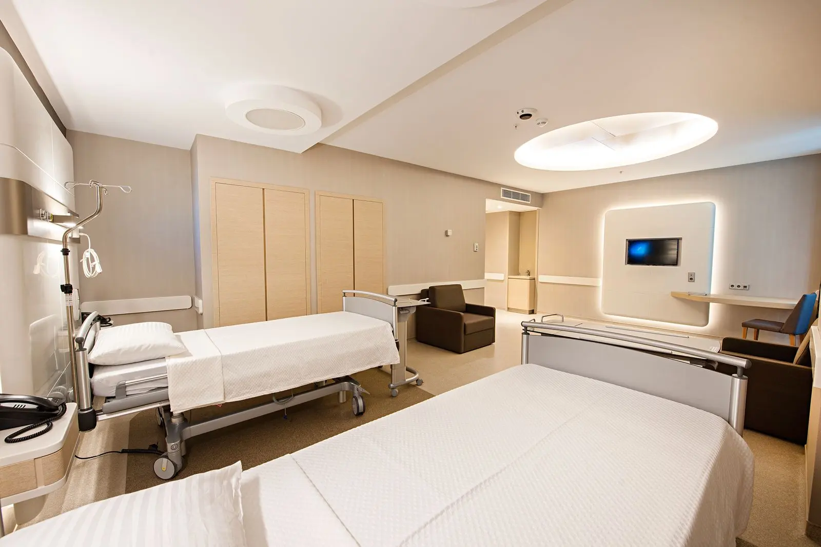 Clinic-provided photograph of Kolan International Hospital