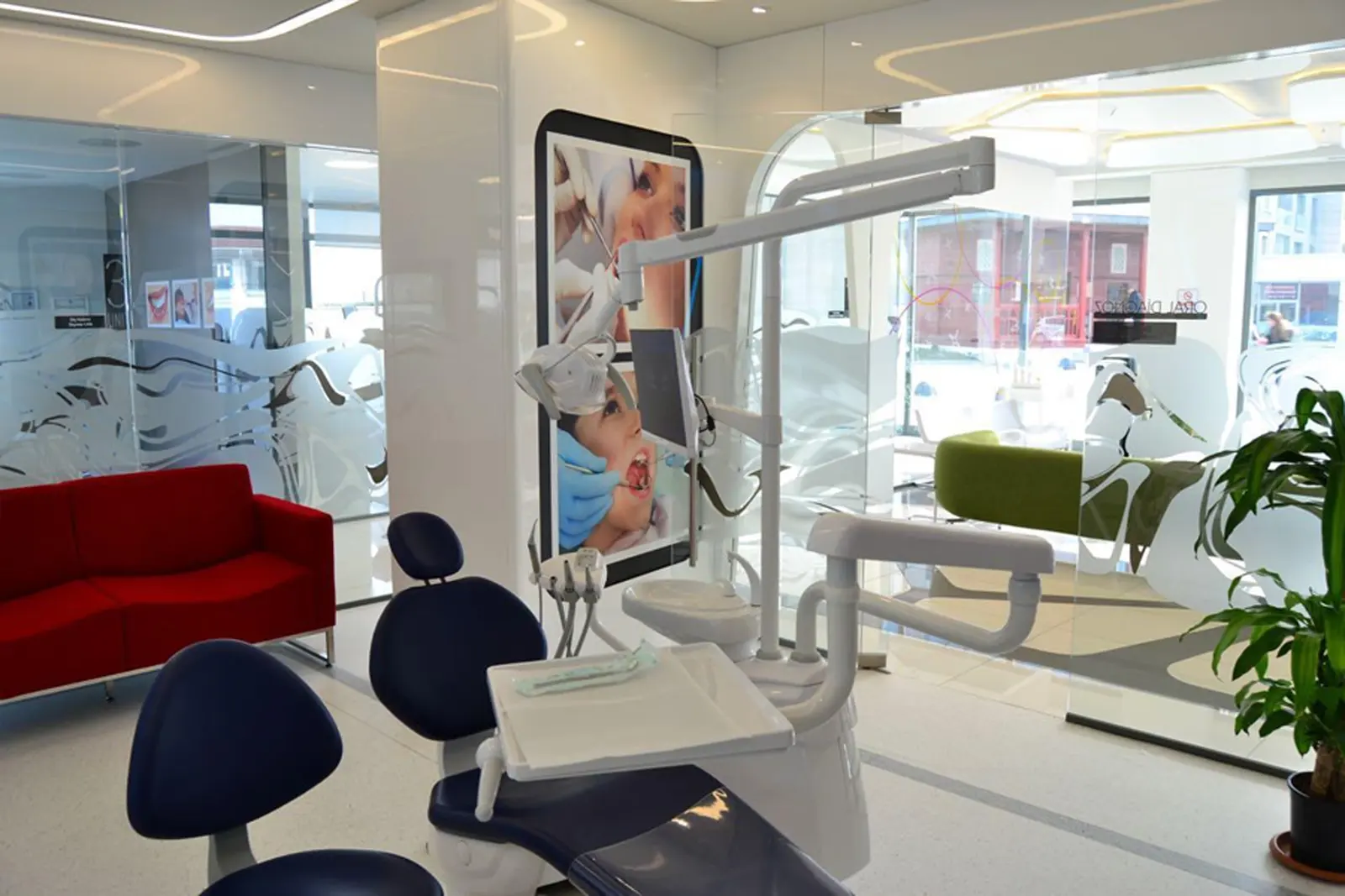 Von der Klinik bereitgestelltes Foto von Esnan Zahnklinik