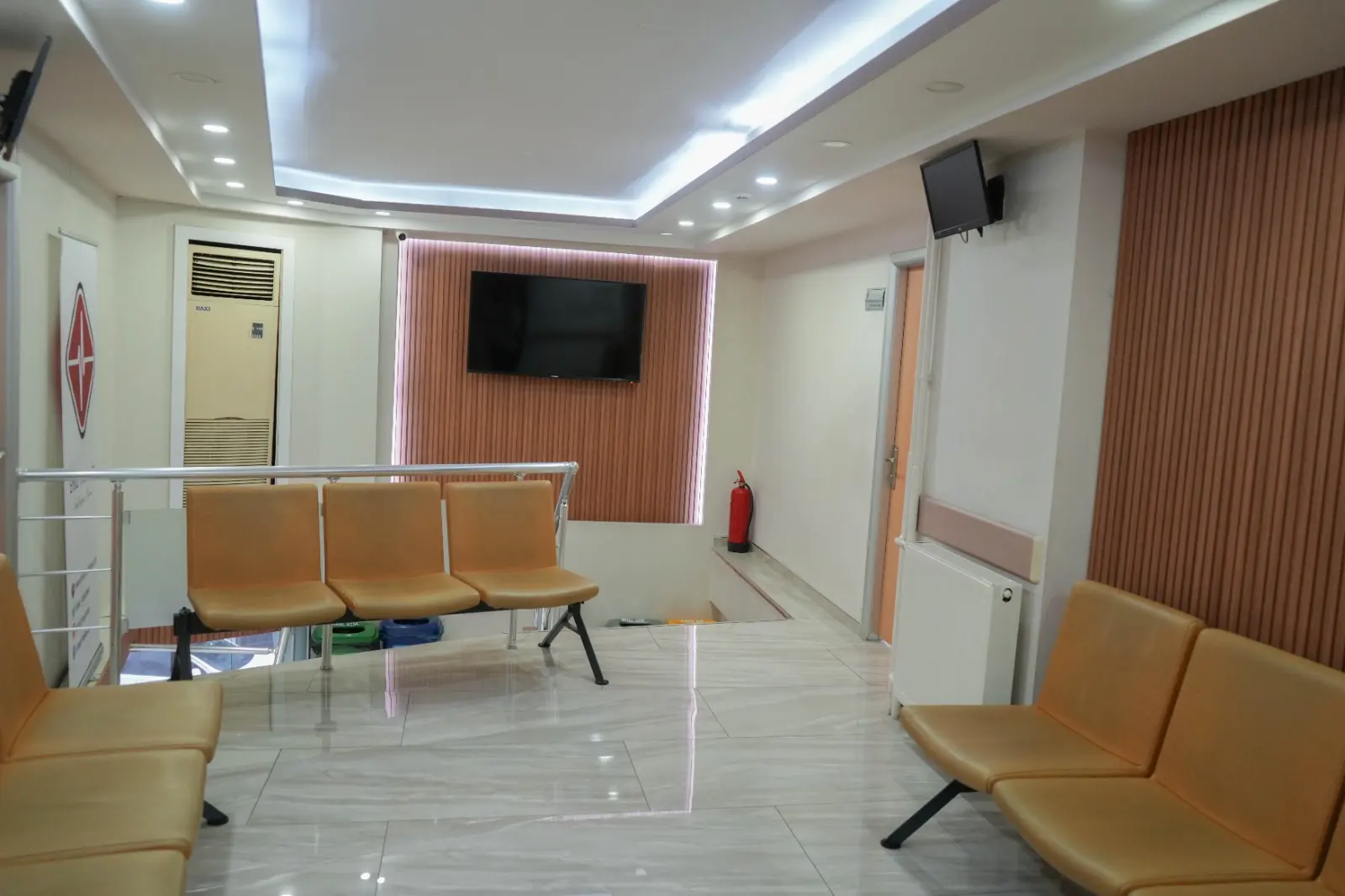Clinic-provided photograph of Ensar Hospital