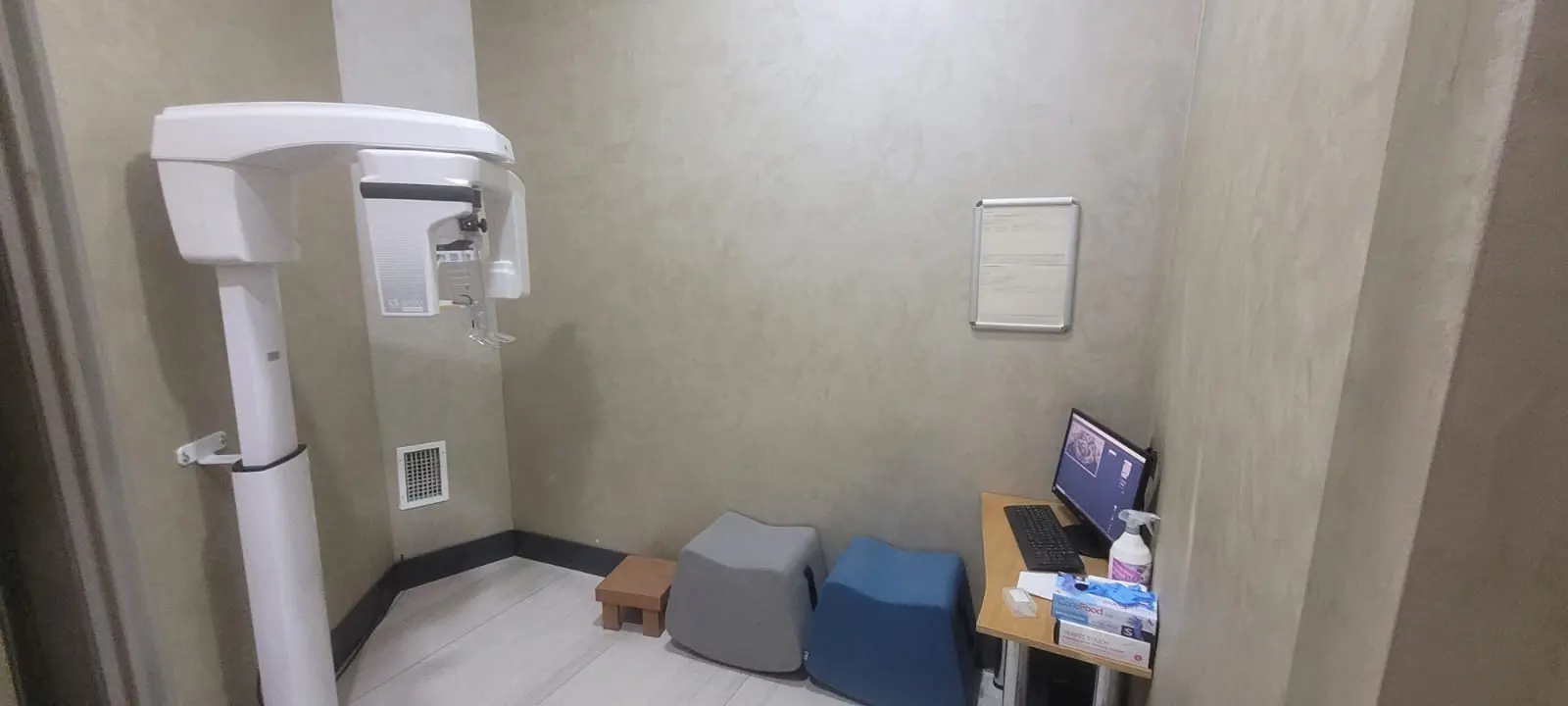 Clinic-provided photograph of Alba Dent