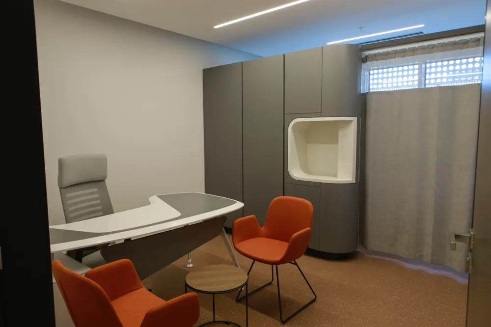 Clinic-provided photograph of Medicana International Izmir Hospital