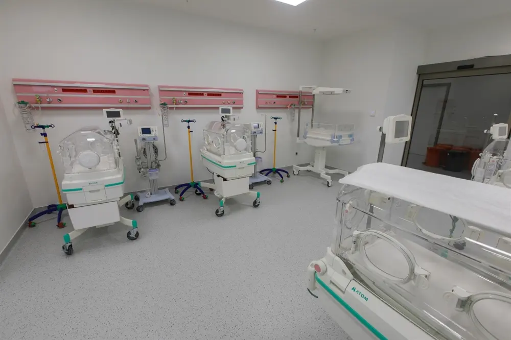 Clinic-provided photograph of Medicana International Izmir Hospital