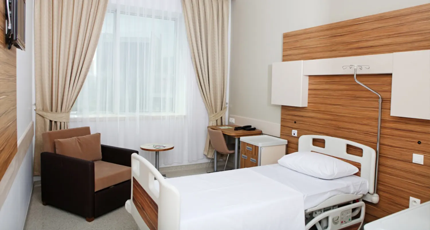 Von der Klinik bereitgestelltes Foto von Assoc. Prof. Dr. Abdullah Şişik