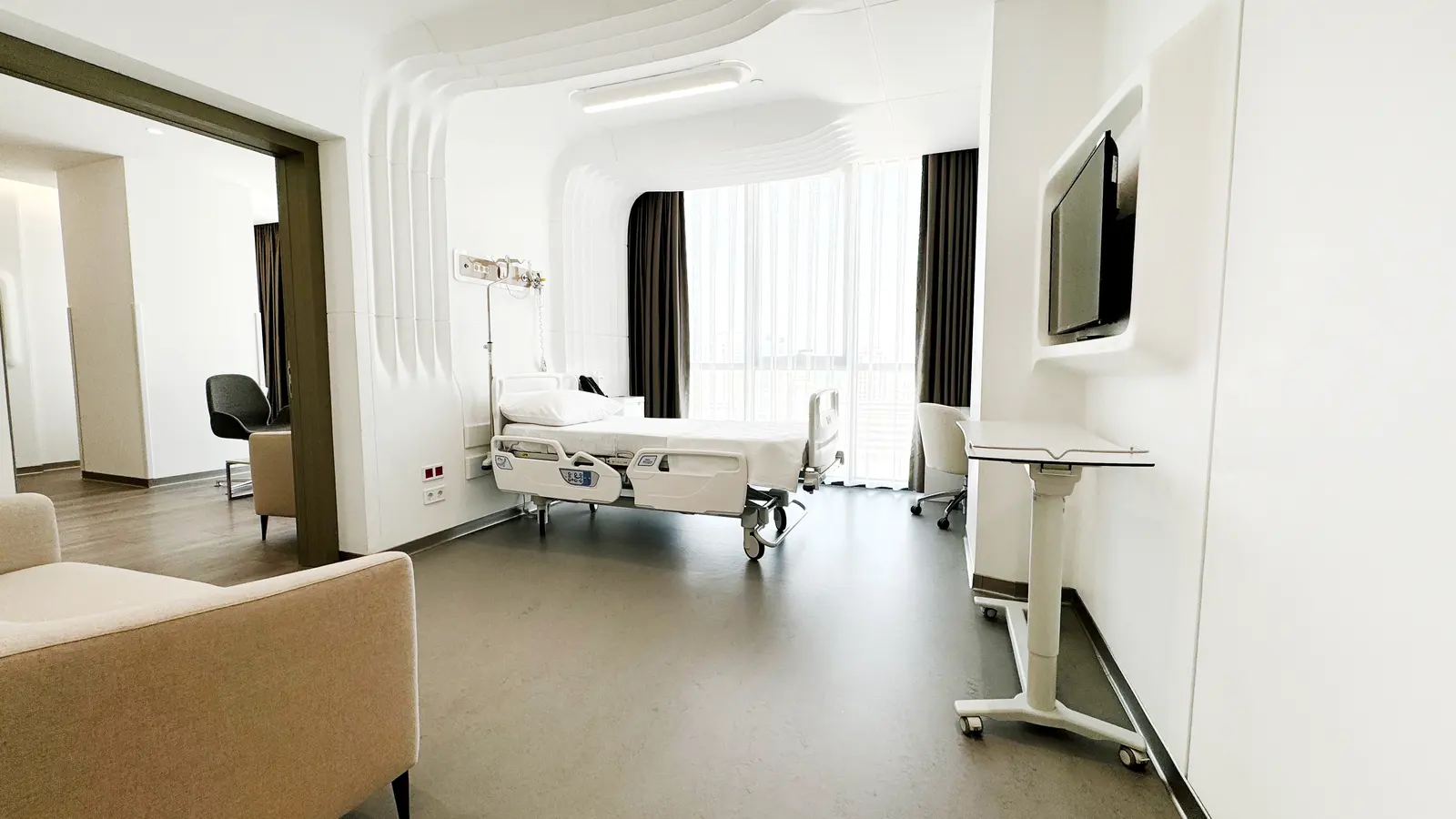 Clinic-provided photograph of Doruk Hospital