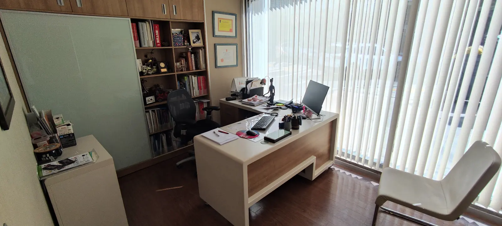 Clinic-provided photograph of JinePOL IVF Center