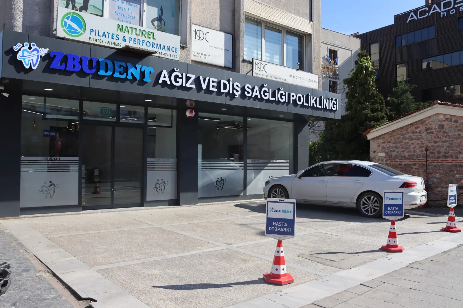 Clinic-provided photograph of Özbudent Dental Clinic