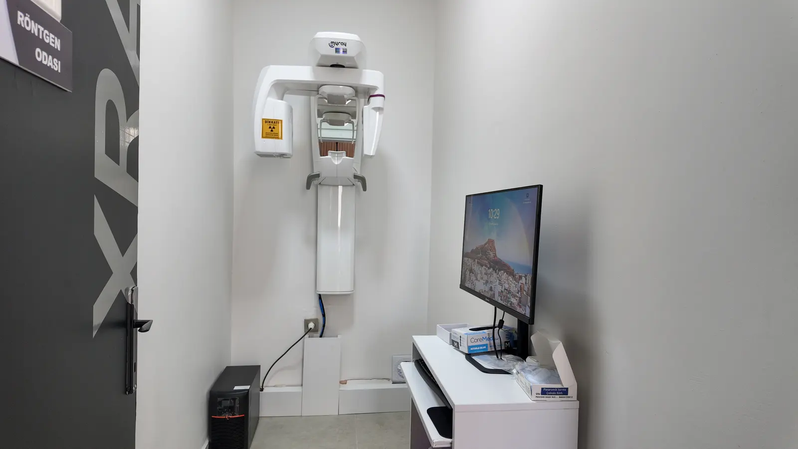 Clinic-provided photograph of Aura Dent Kuşadası