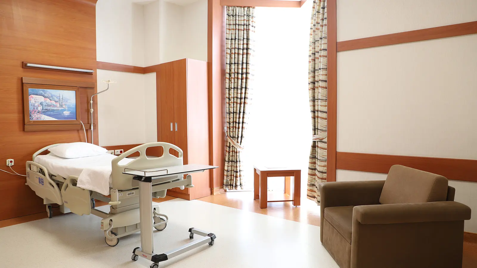 Clinic-provided photograph of Sani Konukoğlu Hospital