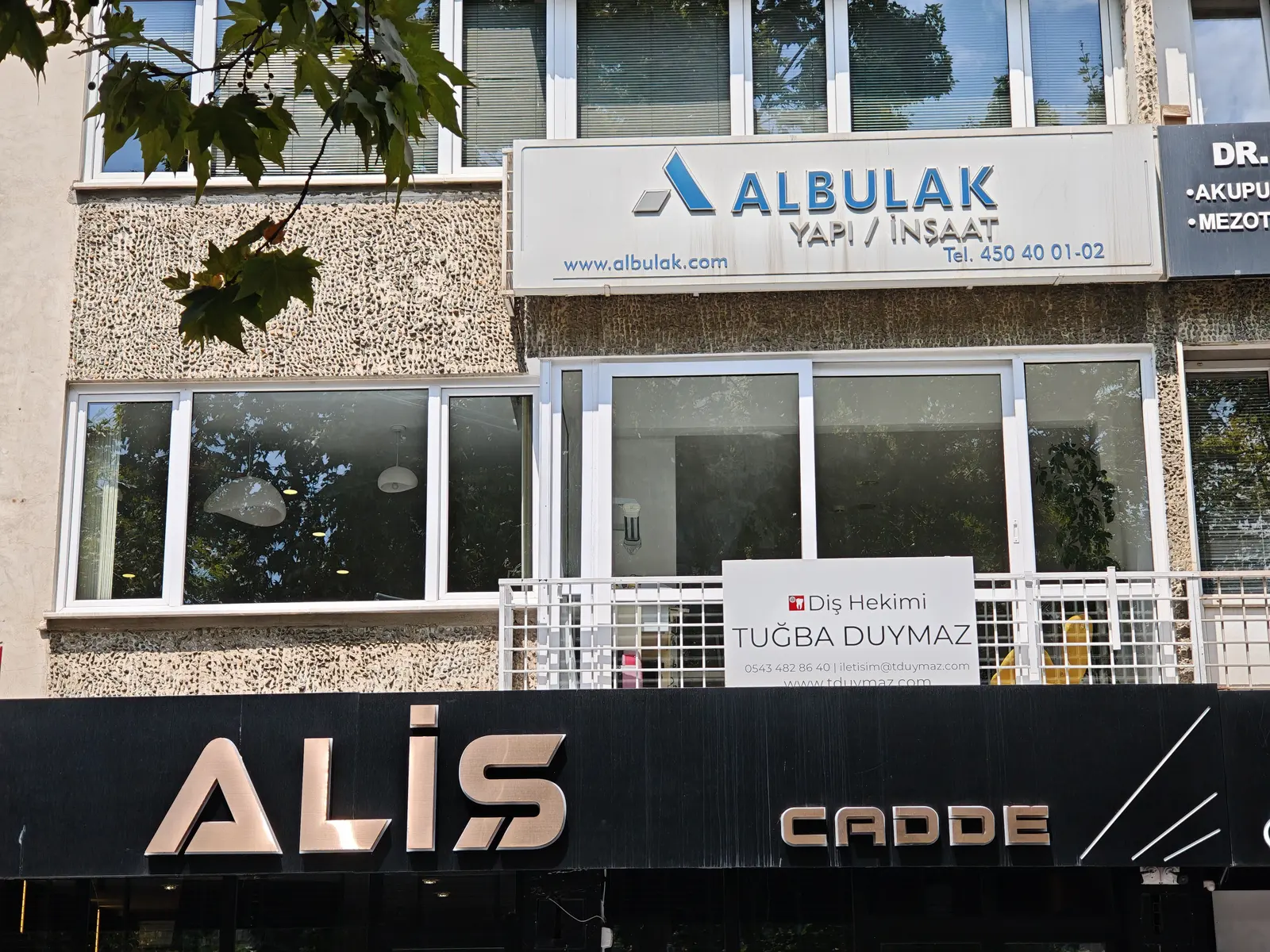 Clinic-provided photograph of Dr Tuğba Duymaz