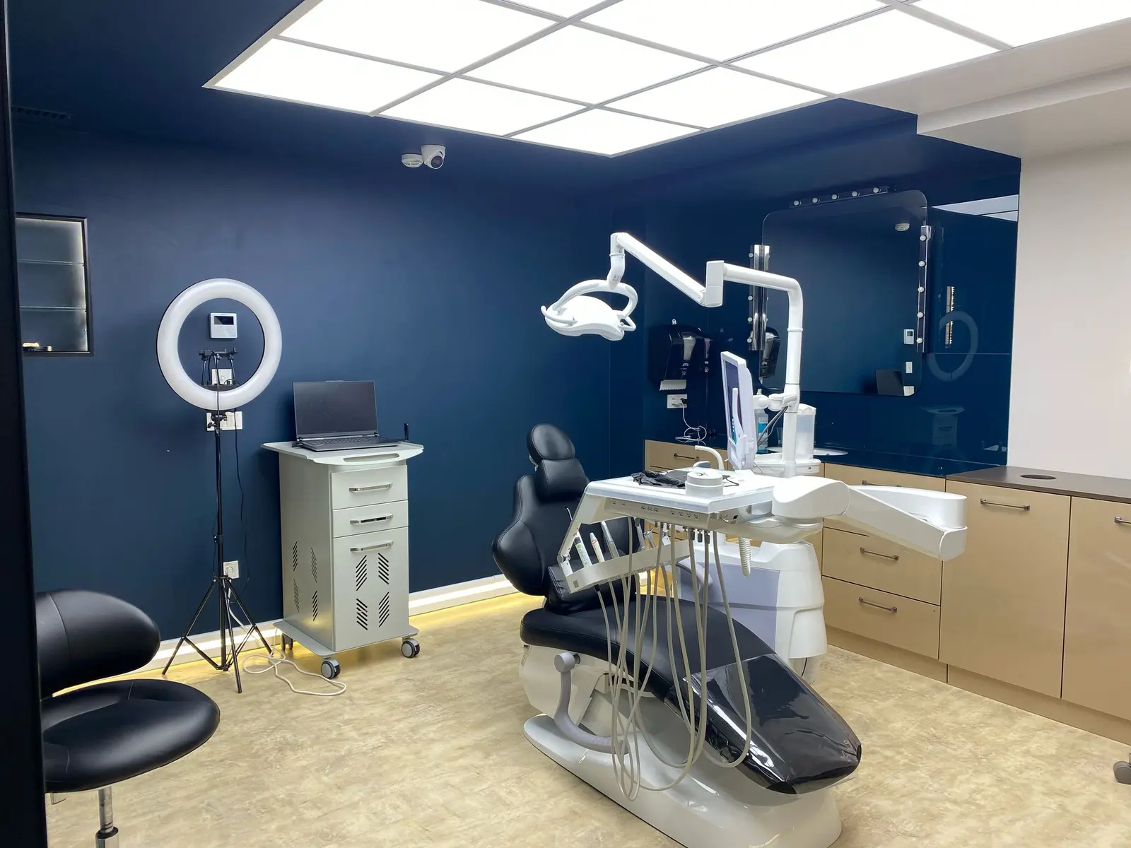 Von der Klinik bereitgestelltes Foto von Swissmed Dental Caddebostan