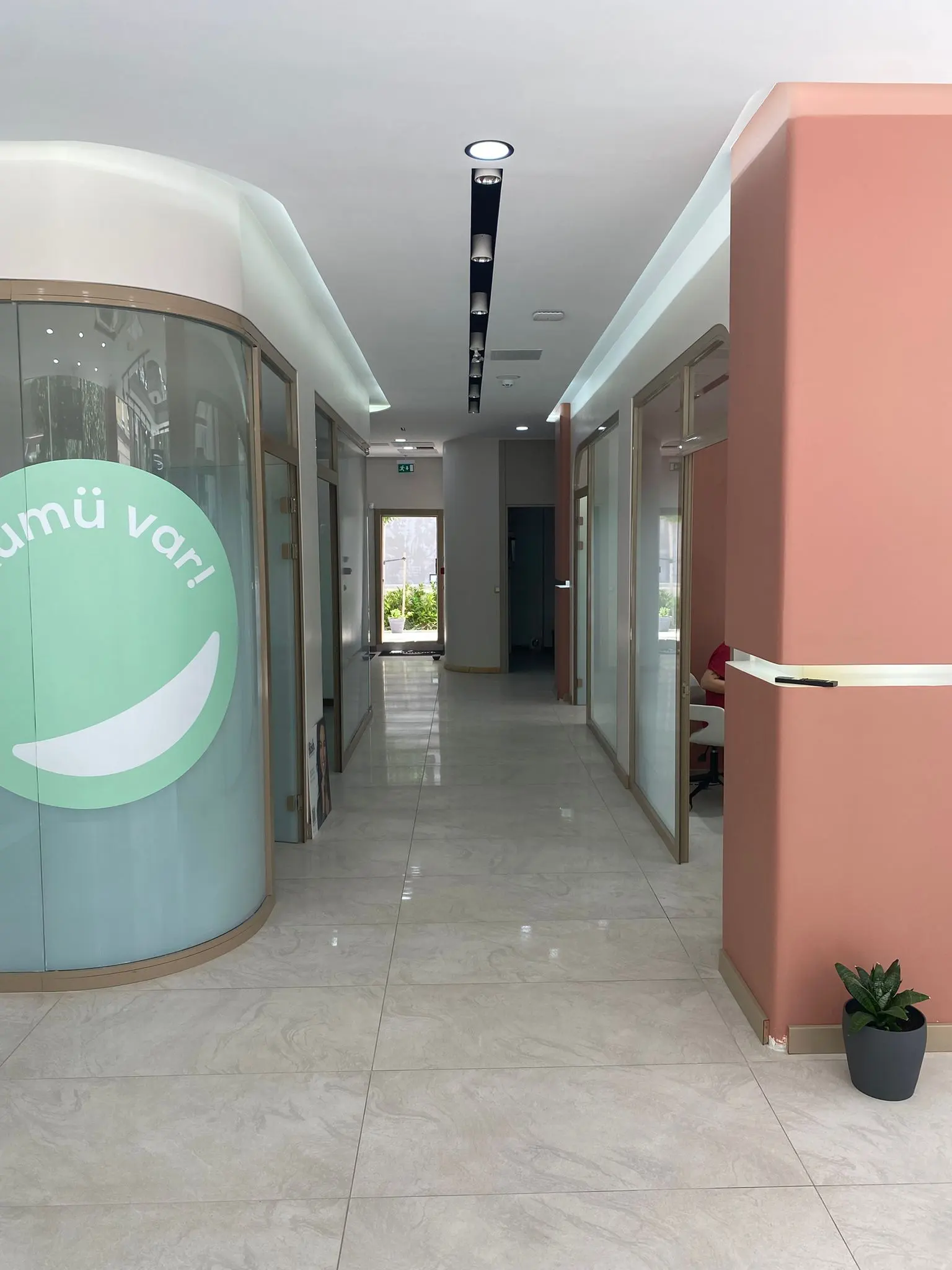 Von der Klinik bereitgestelltes Foto von Dentawork Zahnklinik