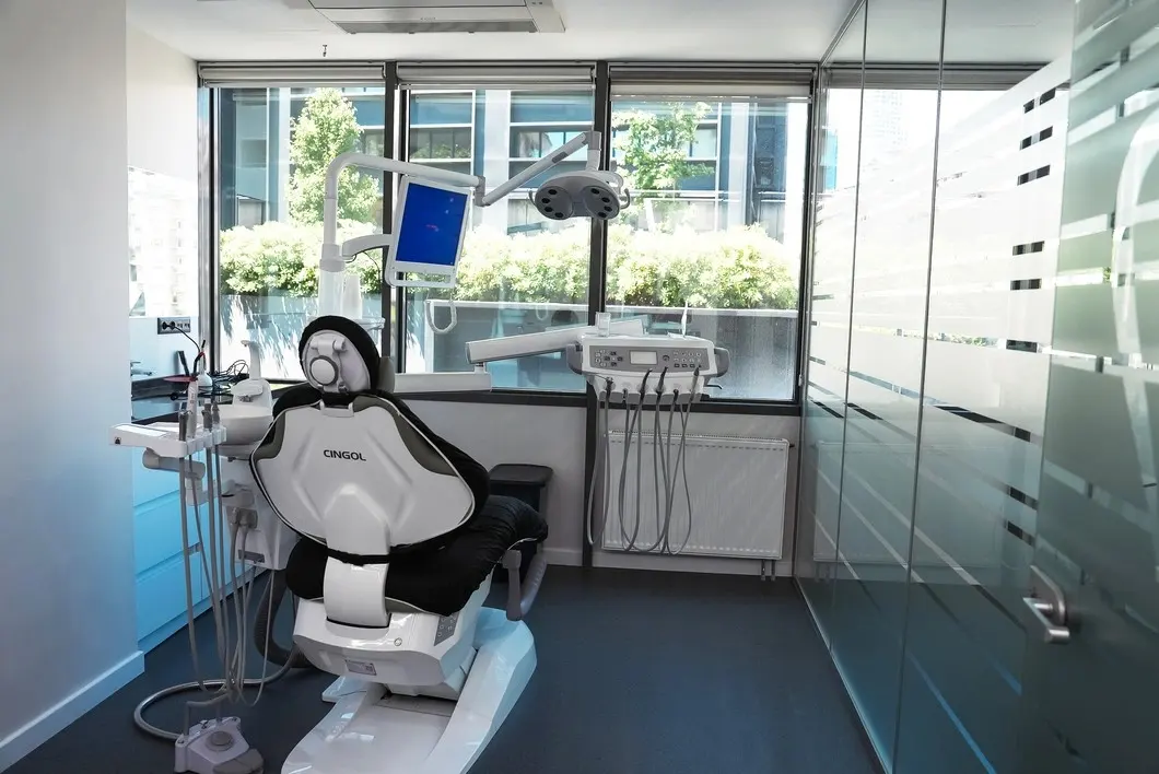 Clinic-provided photograph of Dr Ata Zorlu
