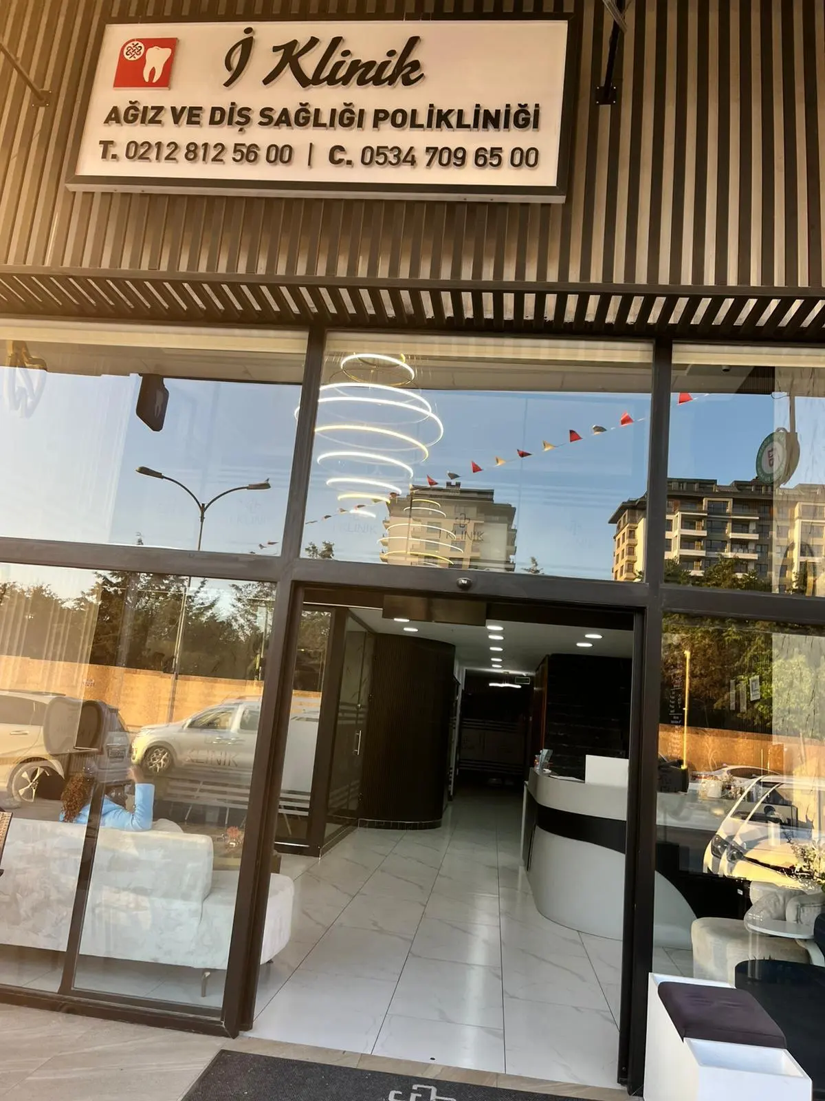 Clinic-provided photograph of İ Klinik Dental Clinic