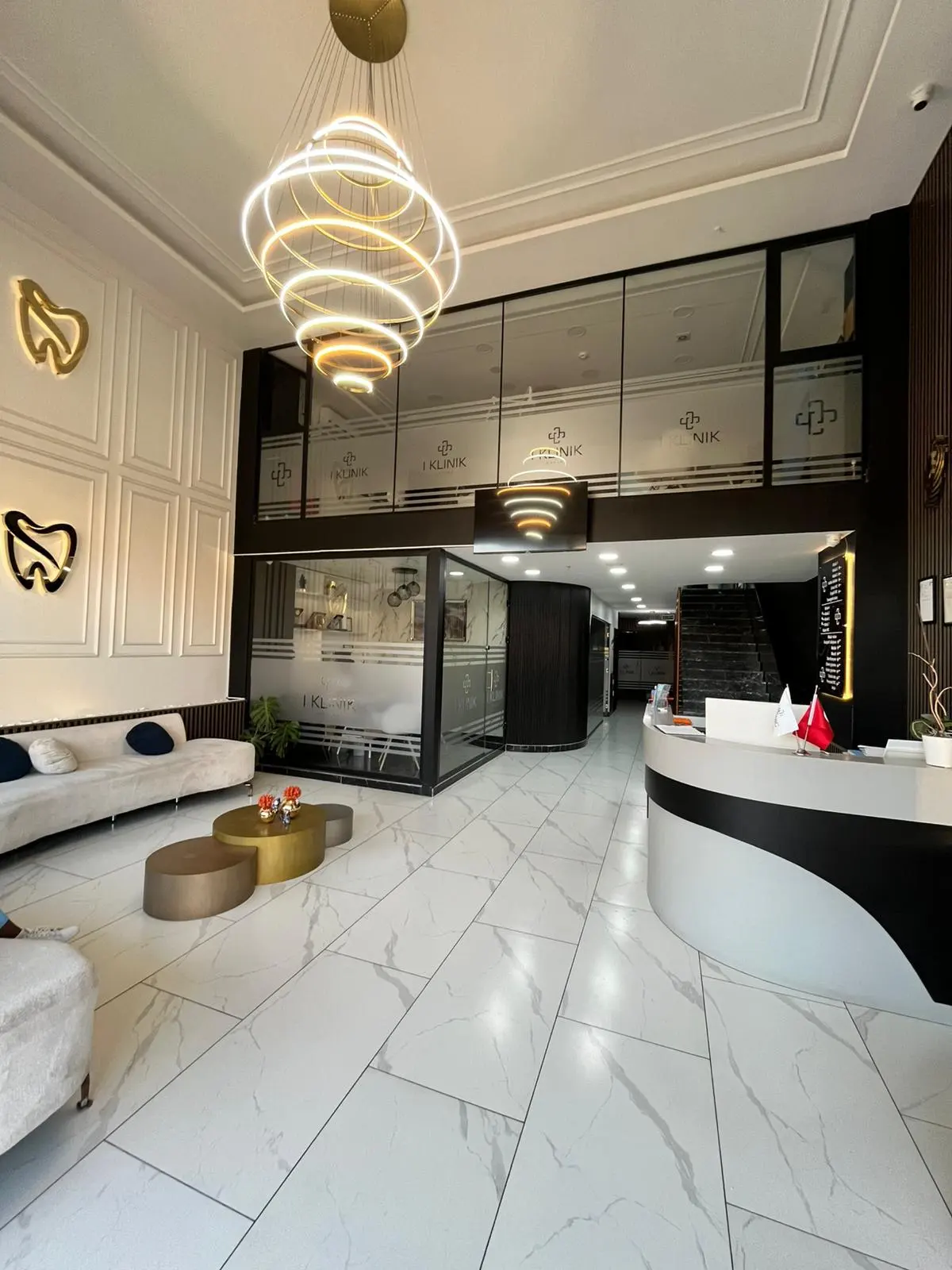 Clinic-provided photograph of İ Klinik Dental Clinic