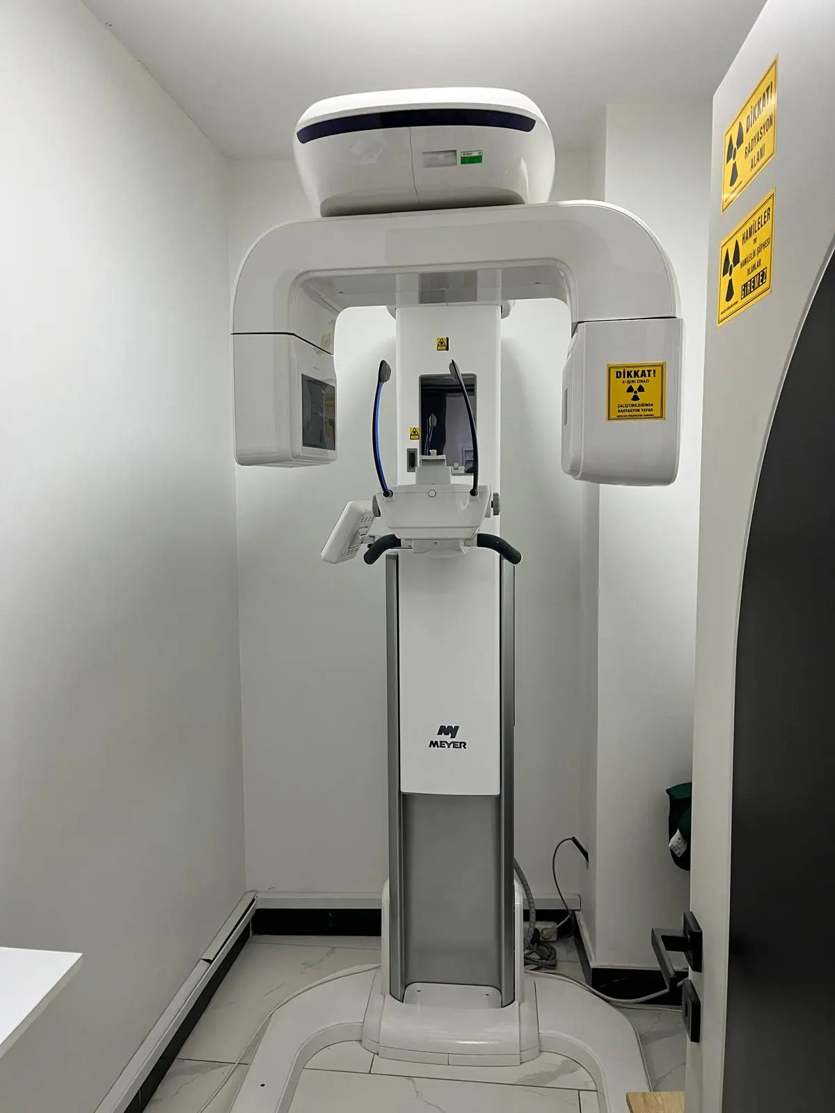 Clinic-provided photograph of İ Klinik Dental Clinic