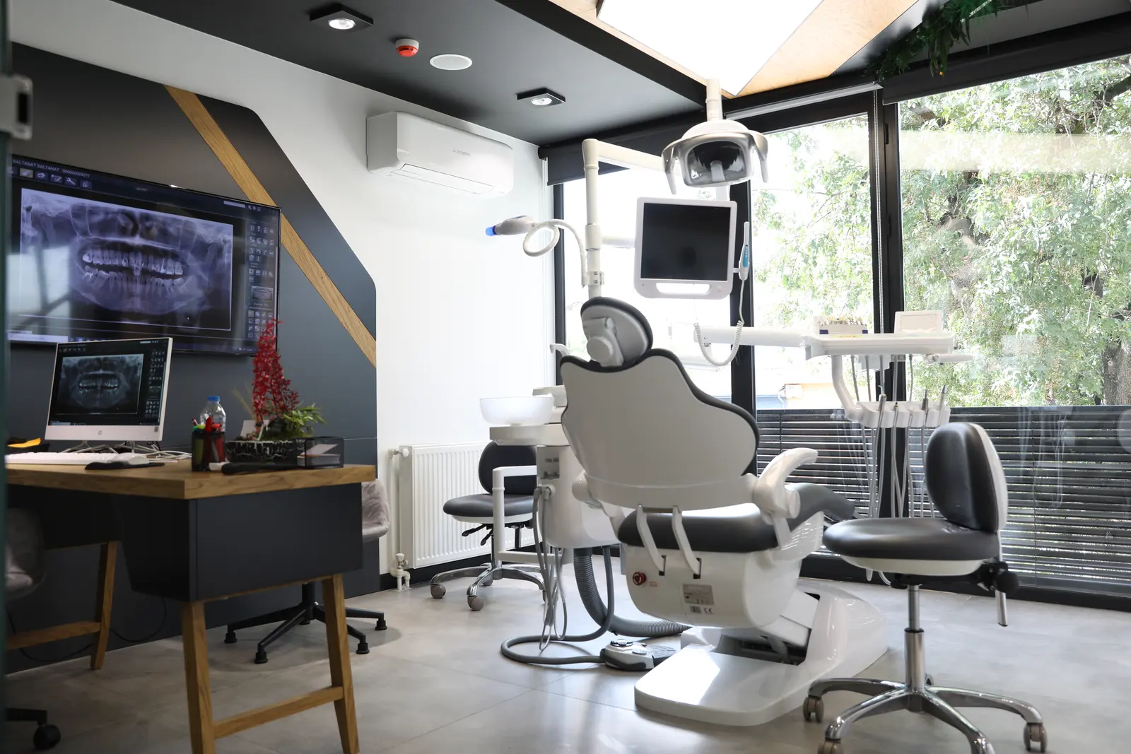Clinic-provided photograph of Manavgatdent Dental Clinic