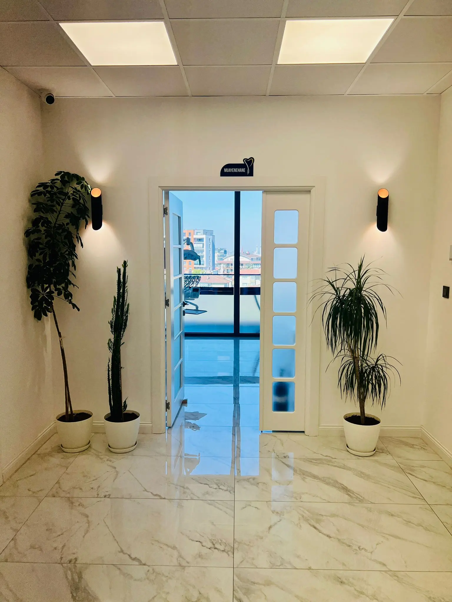 Clinic-provided photograph of Dr Hakan Bayındır