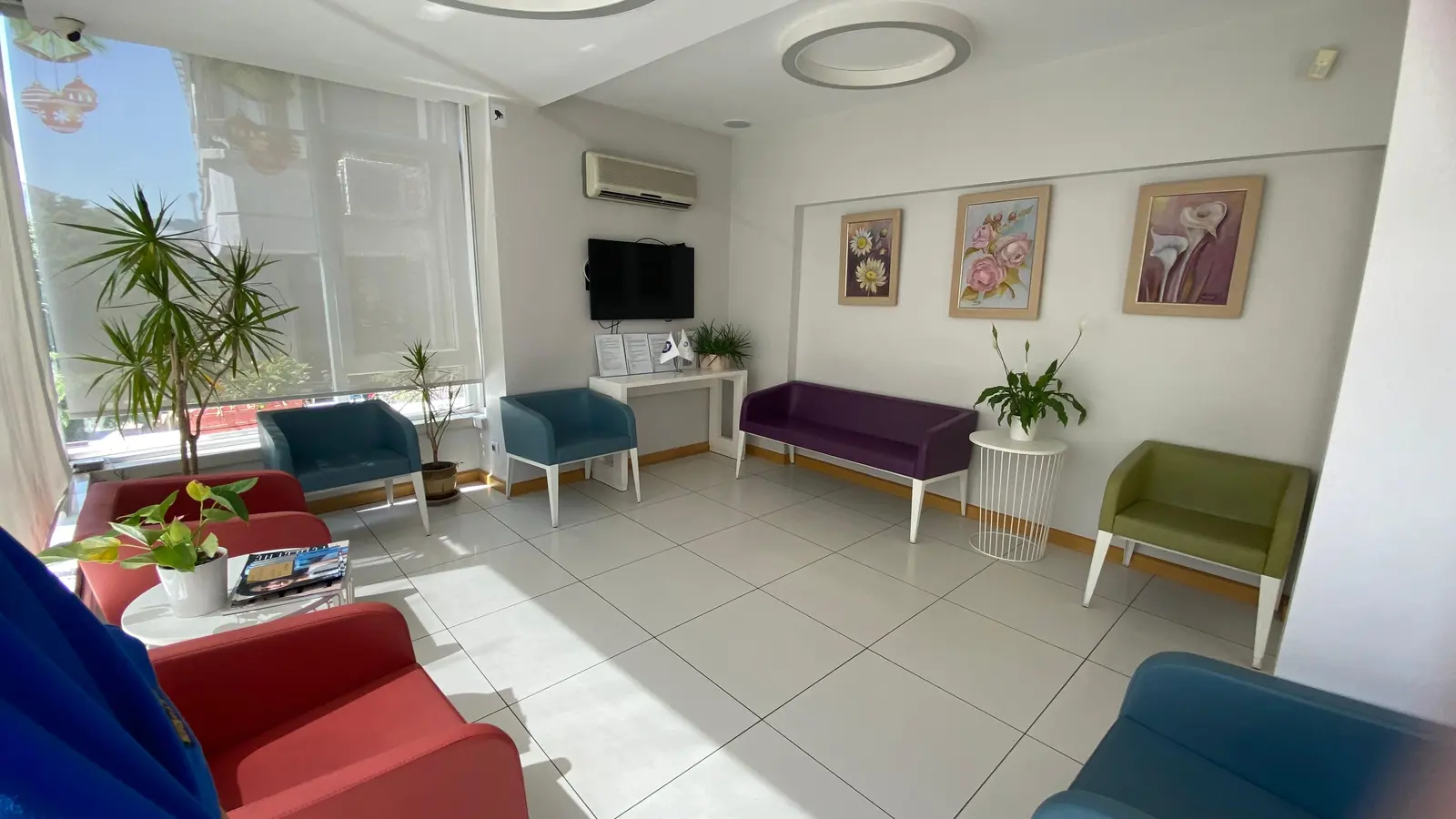 Clinic-provided photograph of Evrensel Dental Clinic