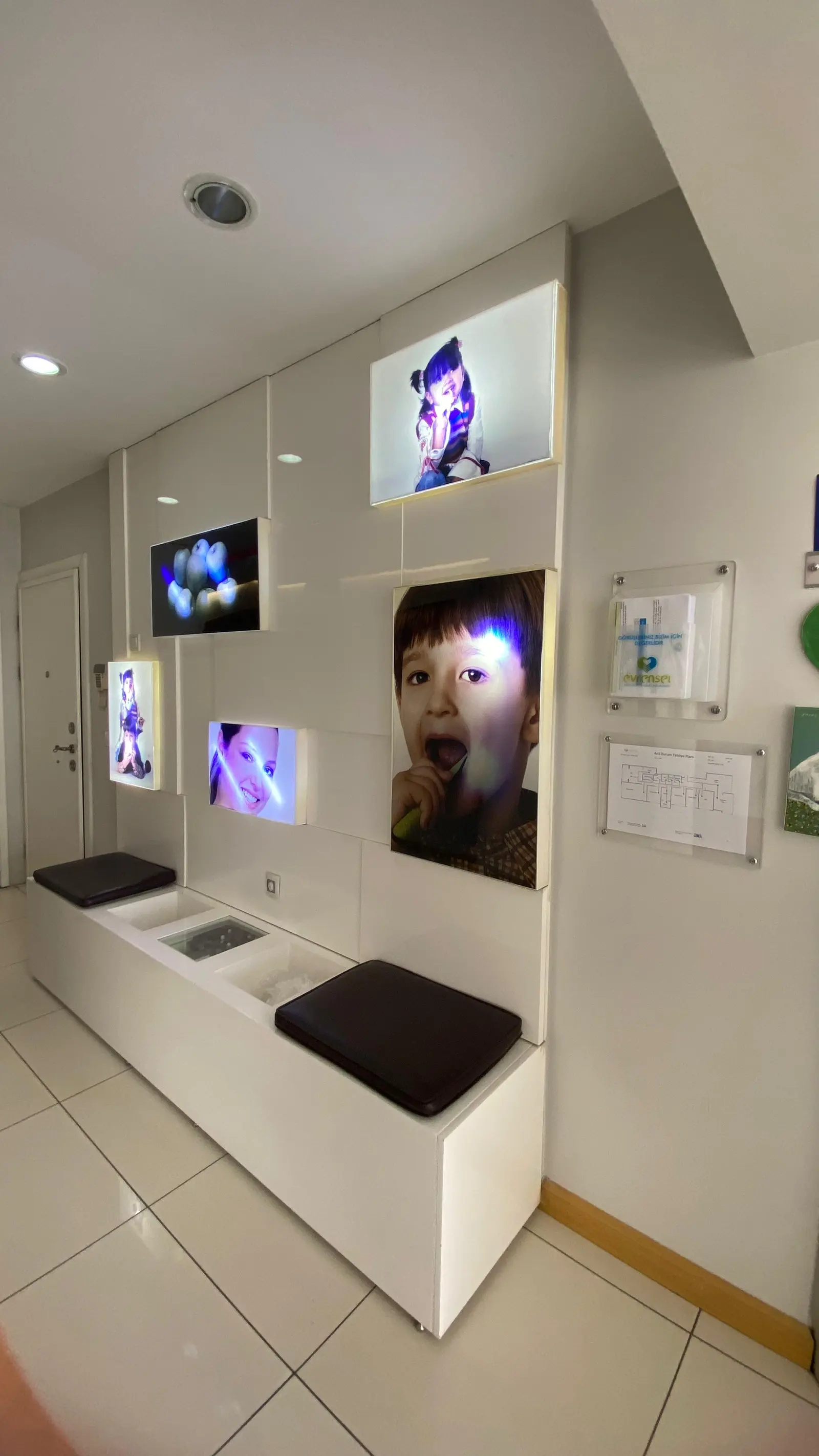 Clinic-provided photograph of Evrensel Dental Clinic