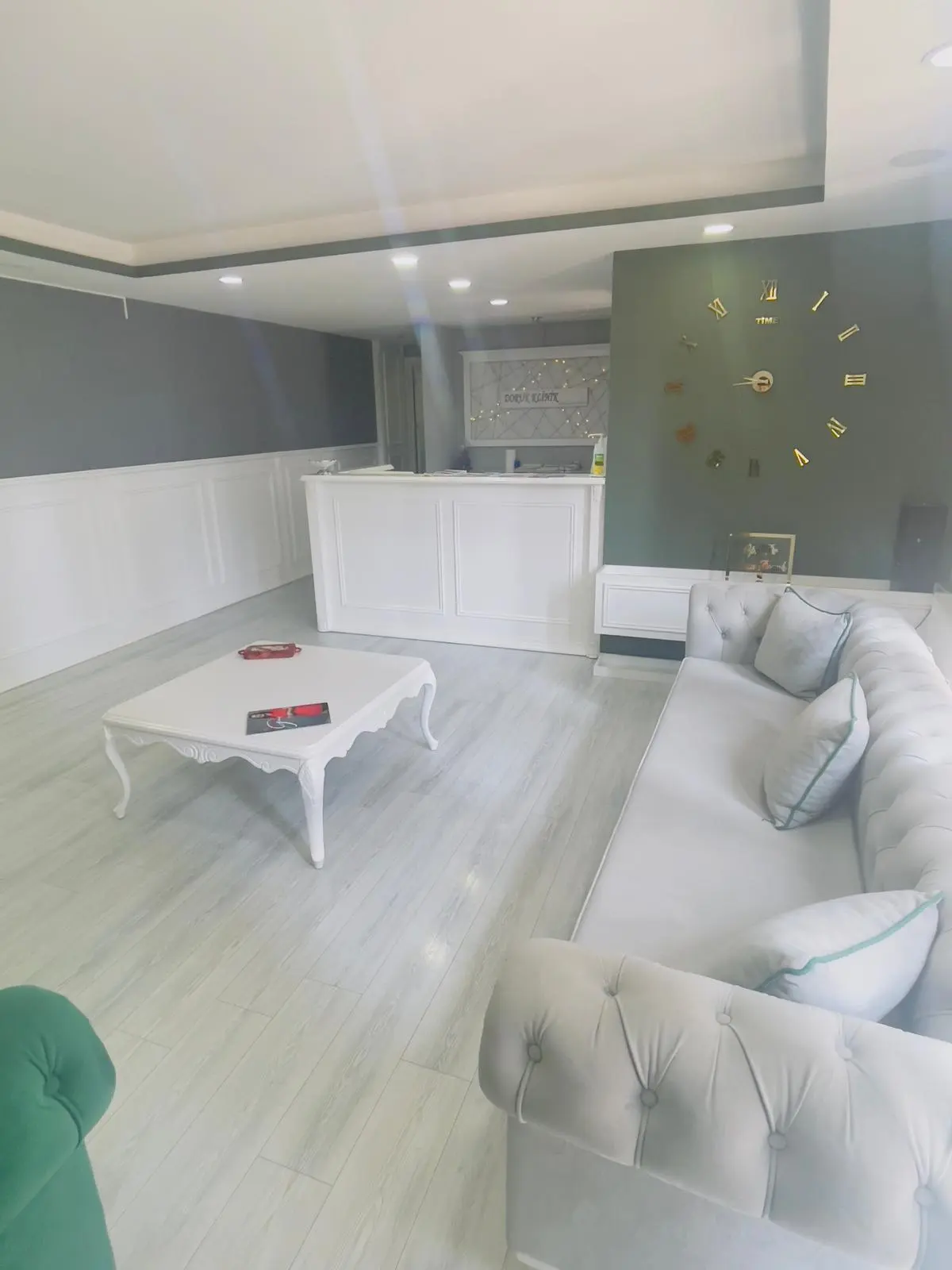 Clinic-provided photograph of Dr Arzu Doruk Dallanmış