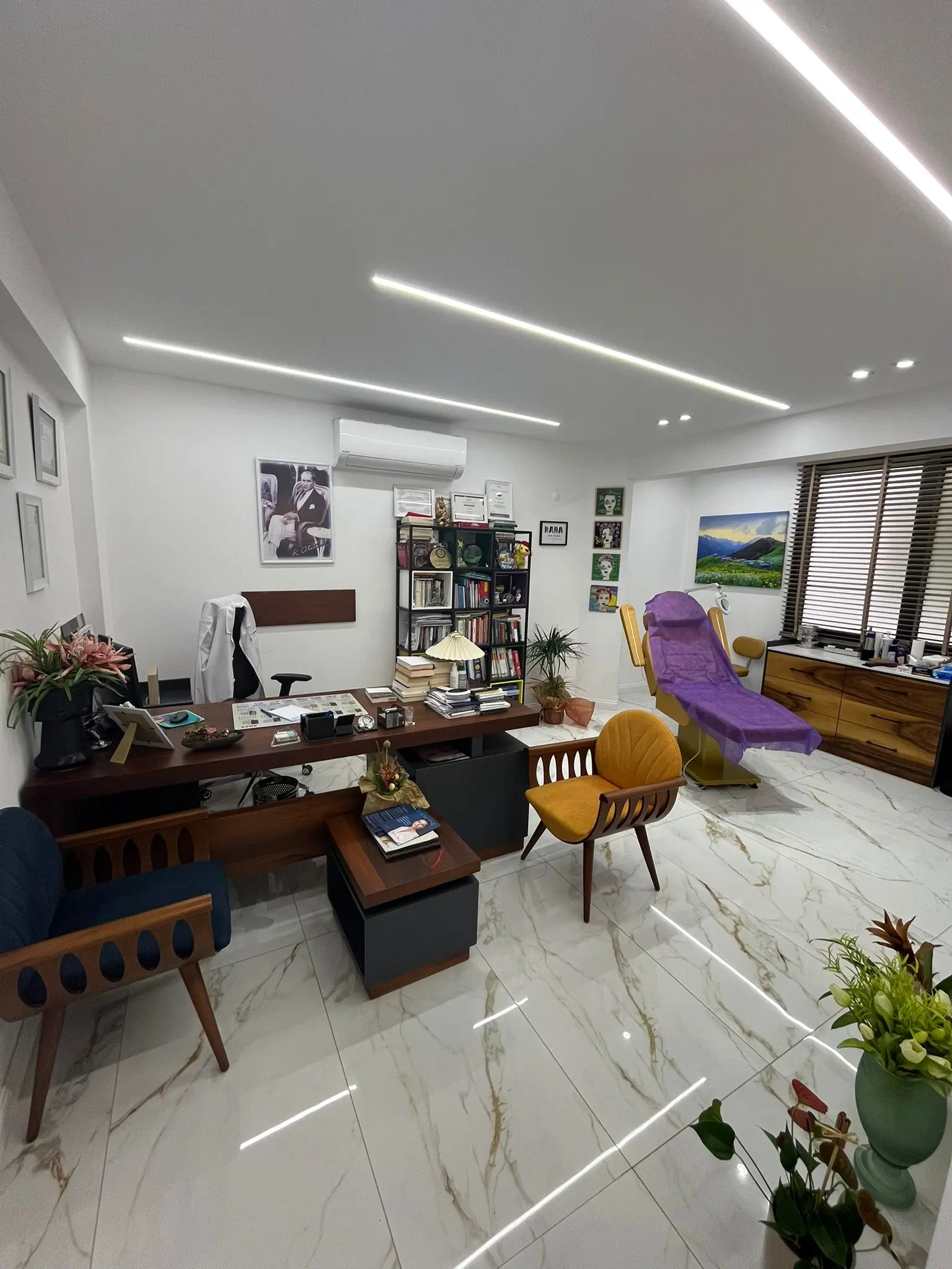 Clinic-provided photograph of Dr Yüksel Oltulu