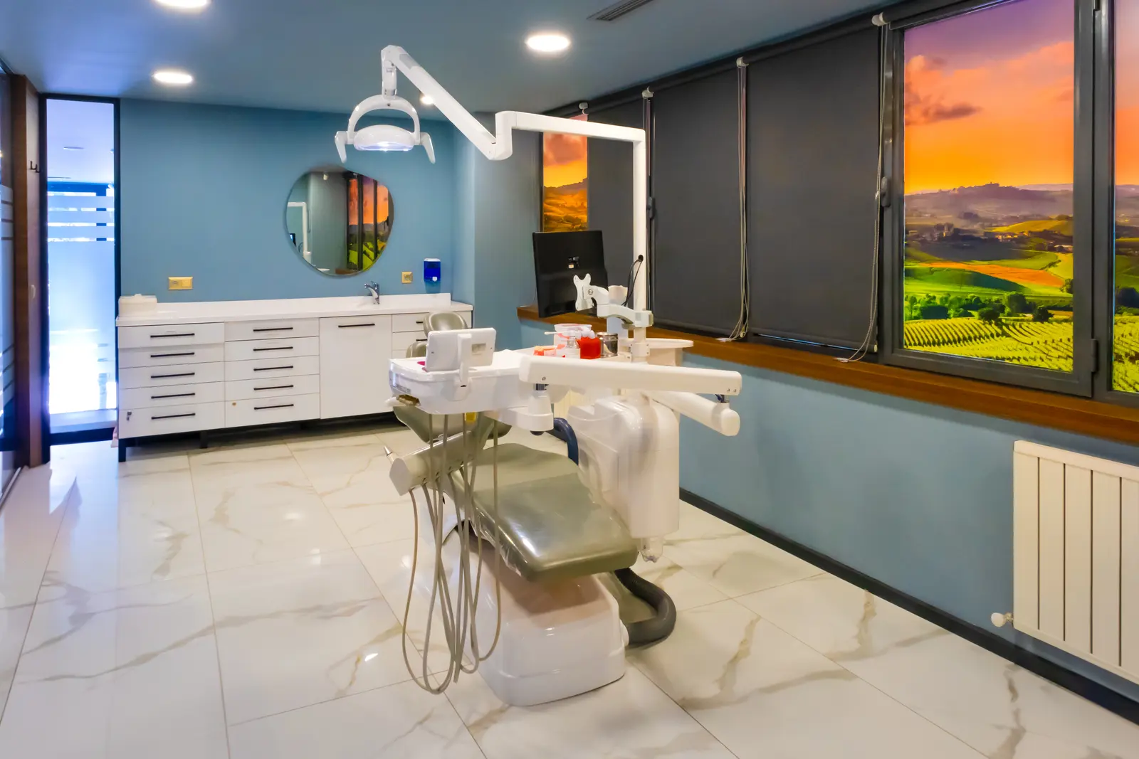 Clinic-provided photograph of Altunident Dental Clinic