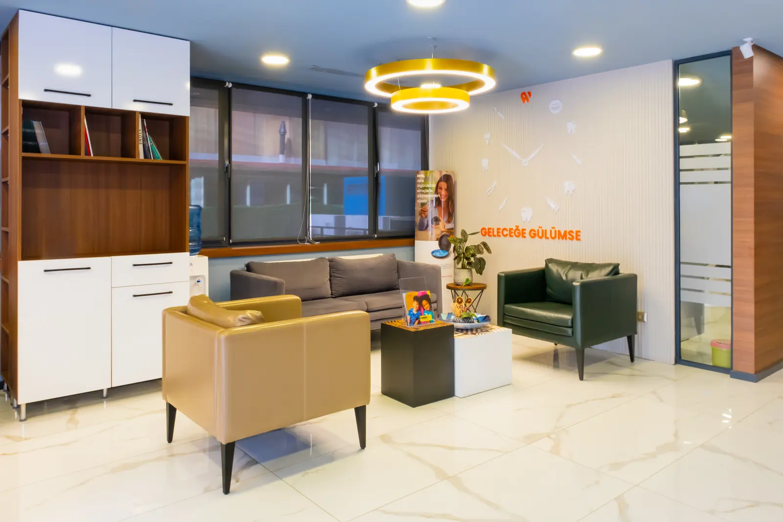 Clinic-provided photograph of Altunident Dental Clinic