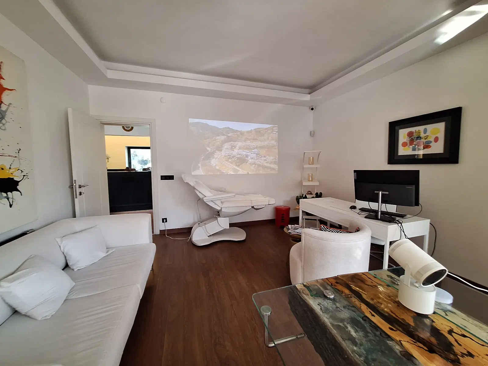 Von der Klinik bereitgestelltes Foto von Dr. Özlem Çetin (Mutlu)