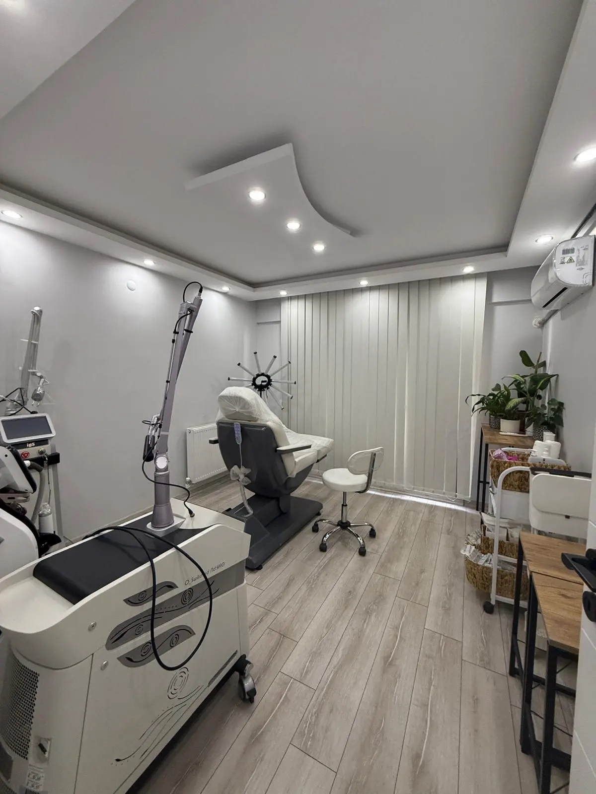 Von der Klinik bereitgestelltes Foto von Dr. Funda Kuşcu Akdeniz
