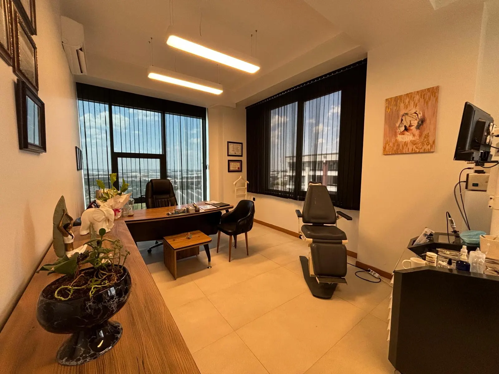Clinic-provided photograph of Dr Koray Kırbıyık