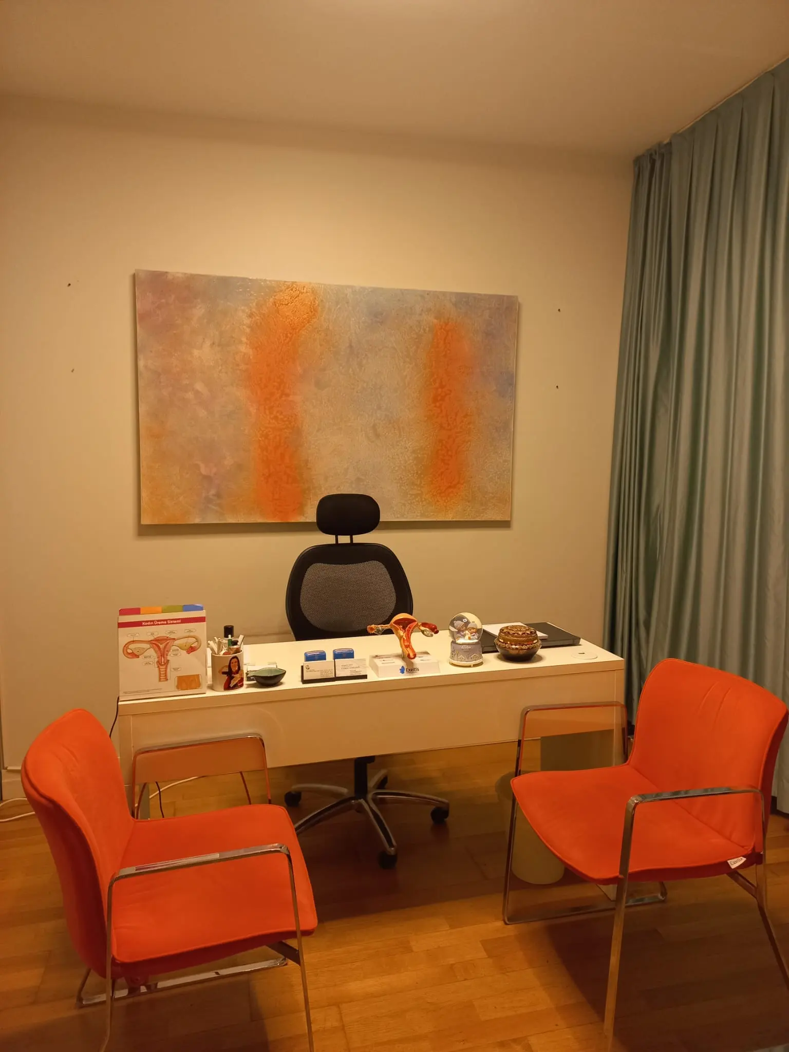 Von der Klinik bereitgestelltes Foto von Dr. Emrah Kızıldağ