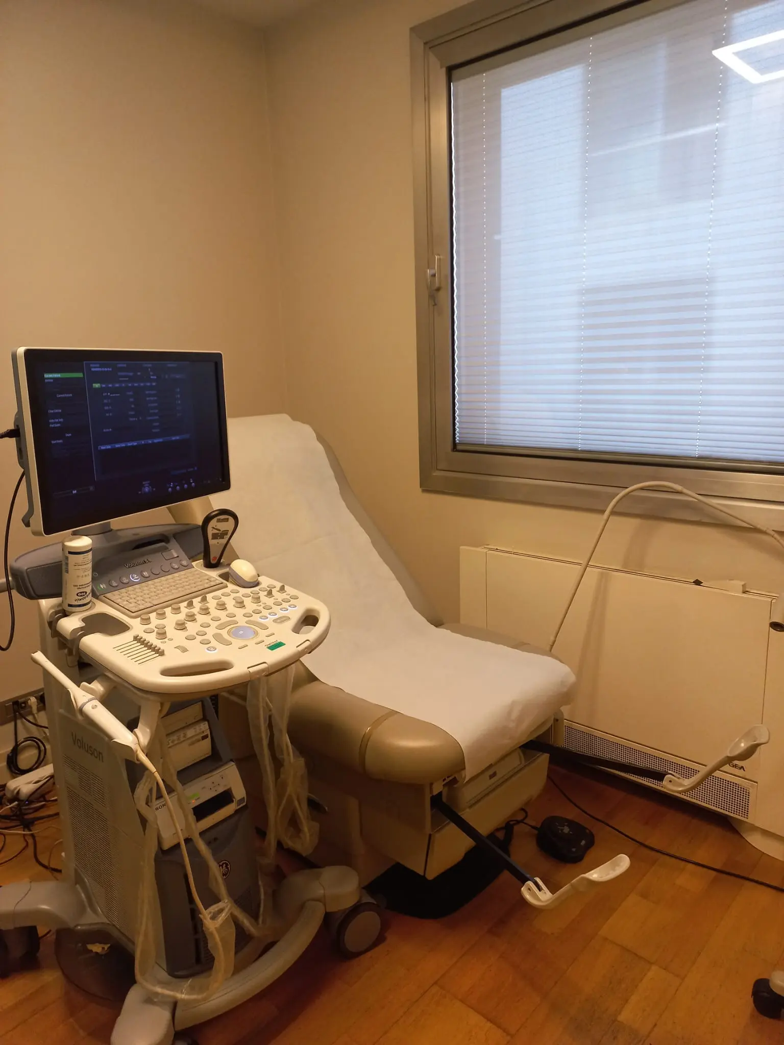 Von der Klinik bereitgestelltes Foto von Dr. Emrah Kızıldağ
