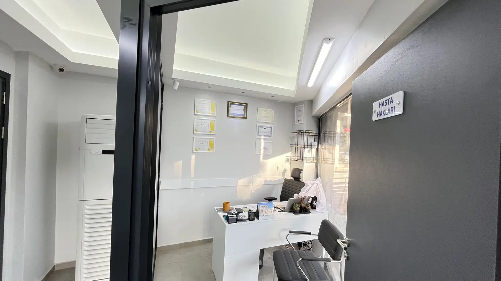 Clinic-provided photograph of İmaj Dental Clinic