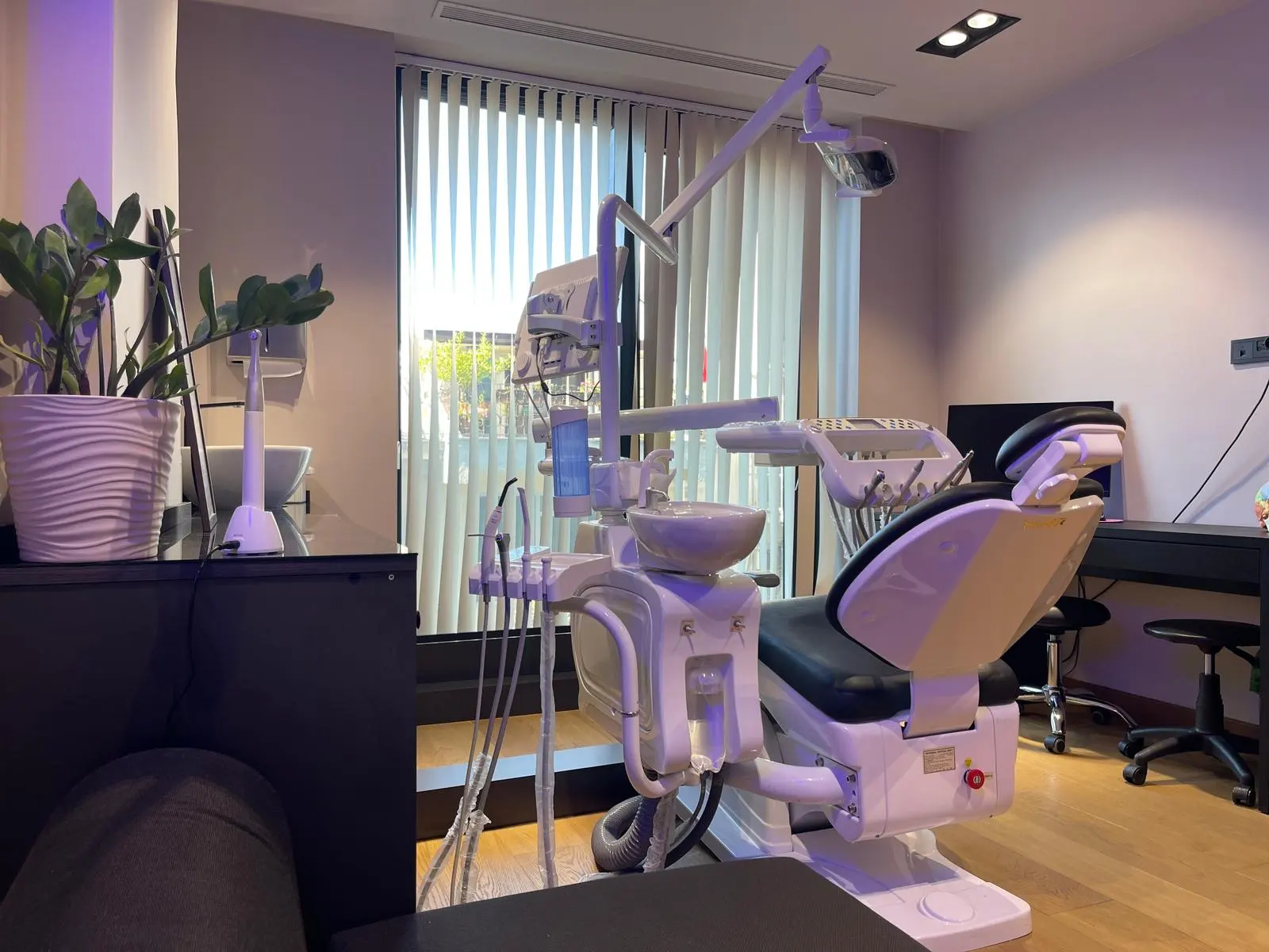 Clinic-provided photograph of Dr Aişe Cemile Cansız Bilgin