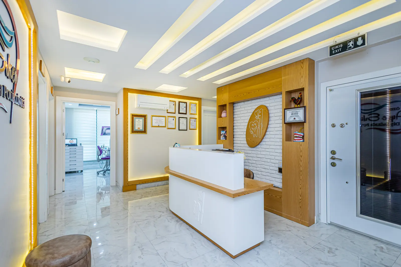 Clinic-provided photograph of Ayşe Erken Dental Clinic